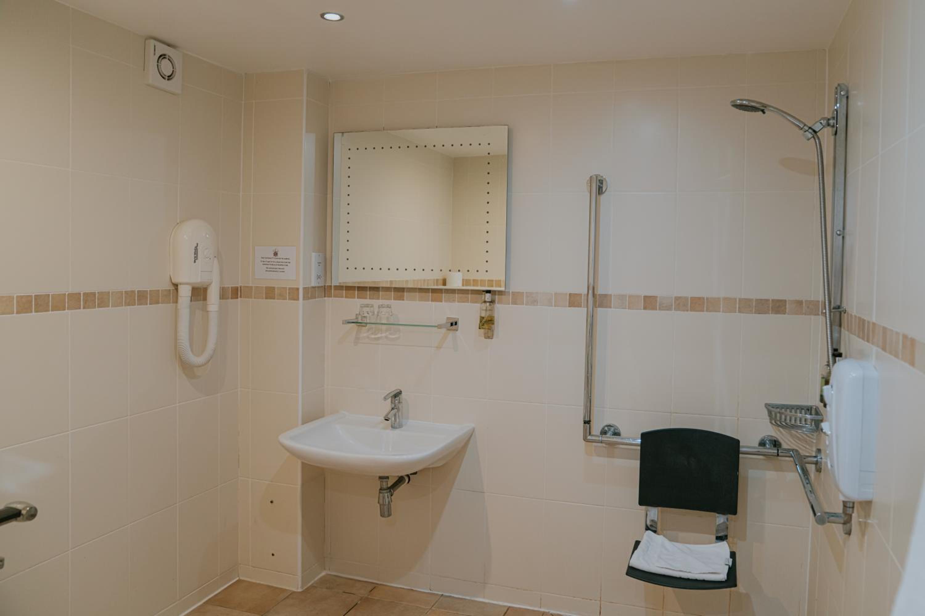 Redesdale Arms Hotell, Bild 5