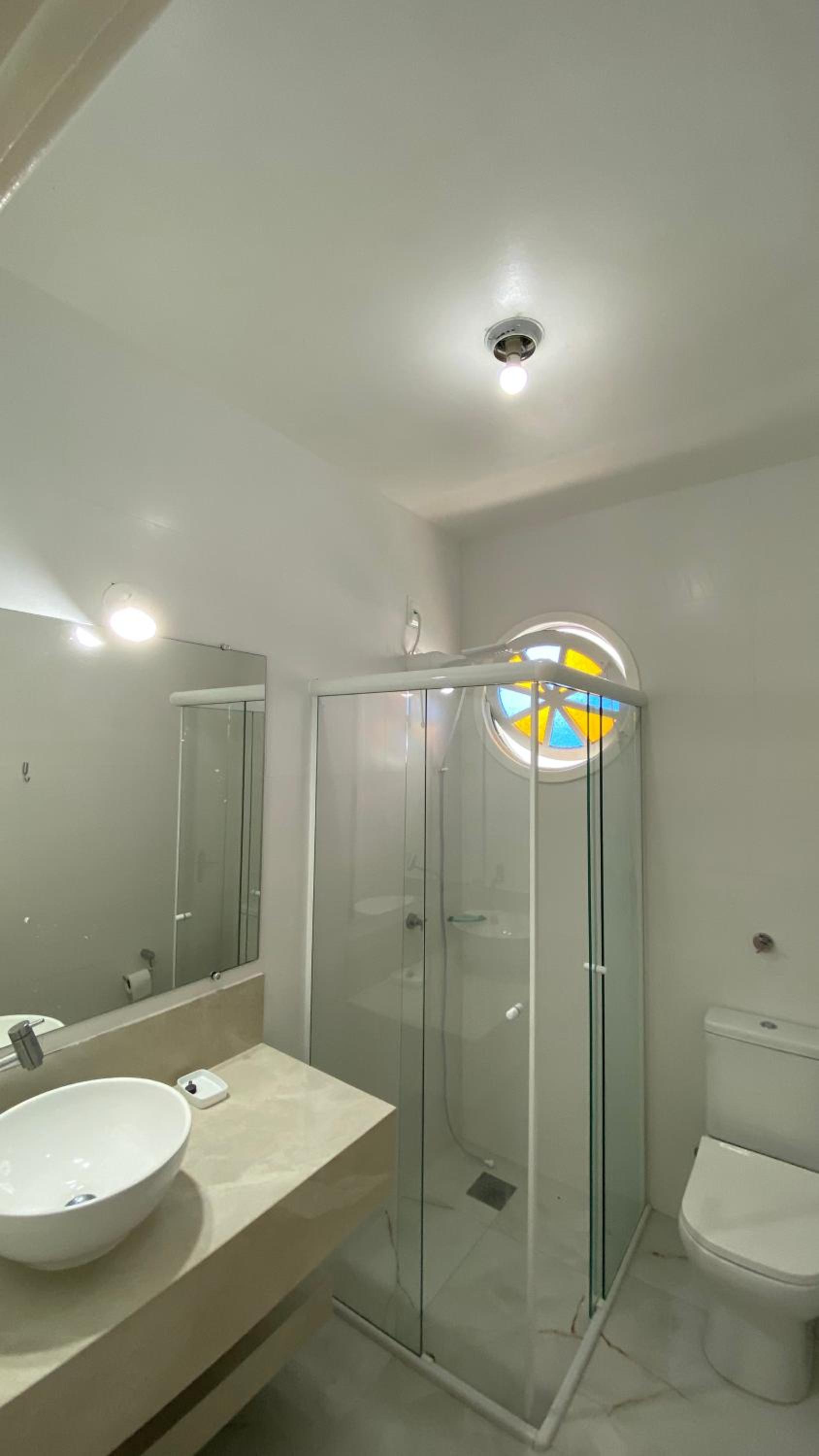 Apartment with Balcony - Photo 5