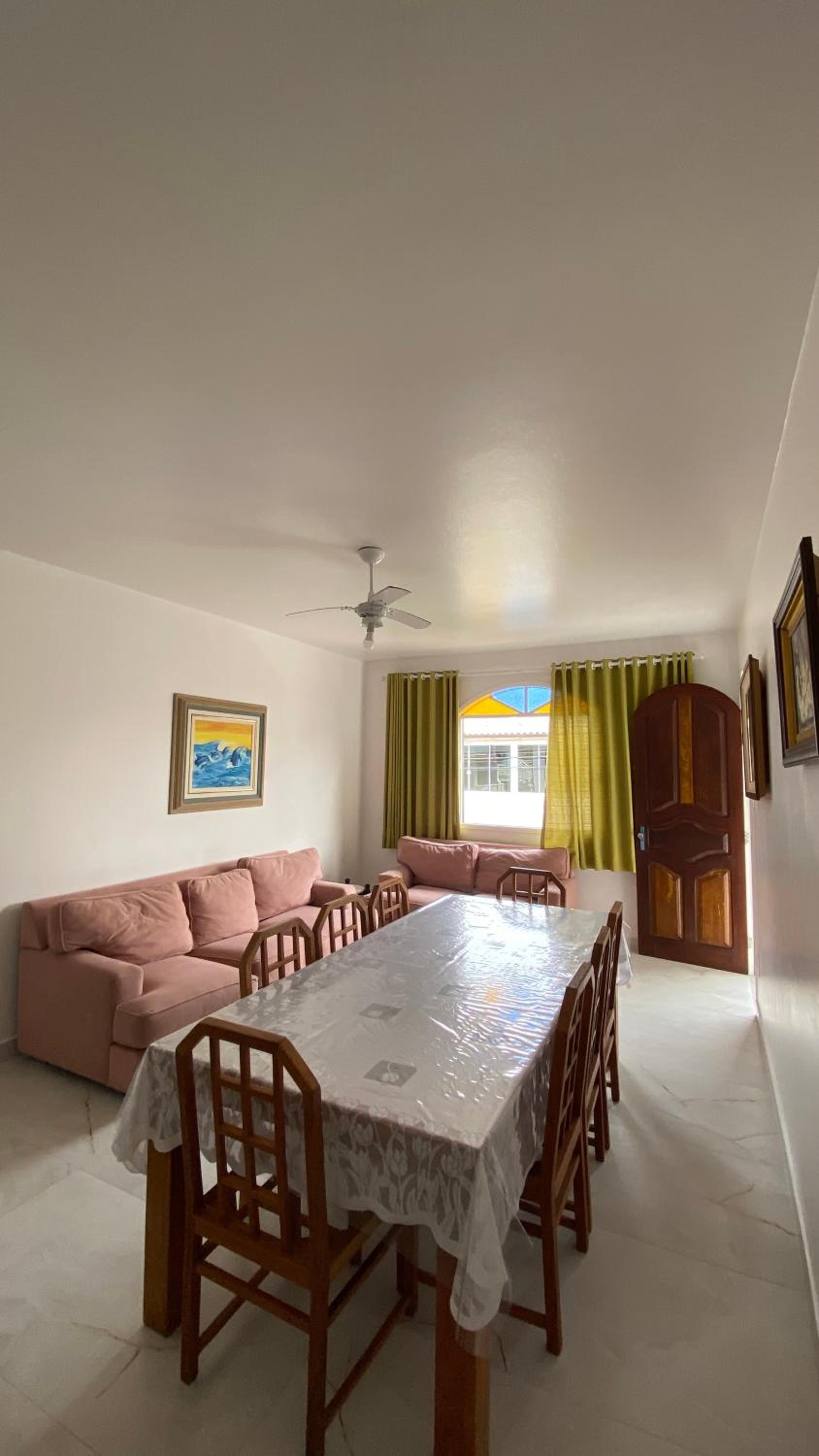 Apartment with Balcony - Photo 2
