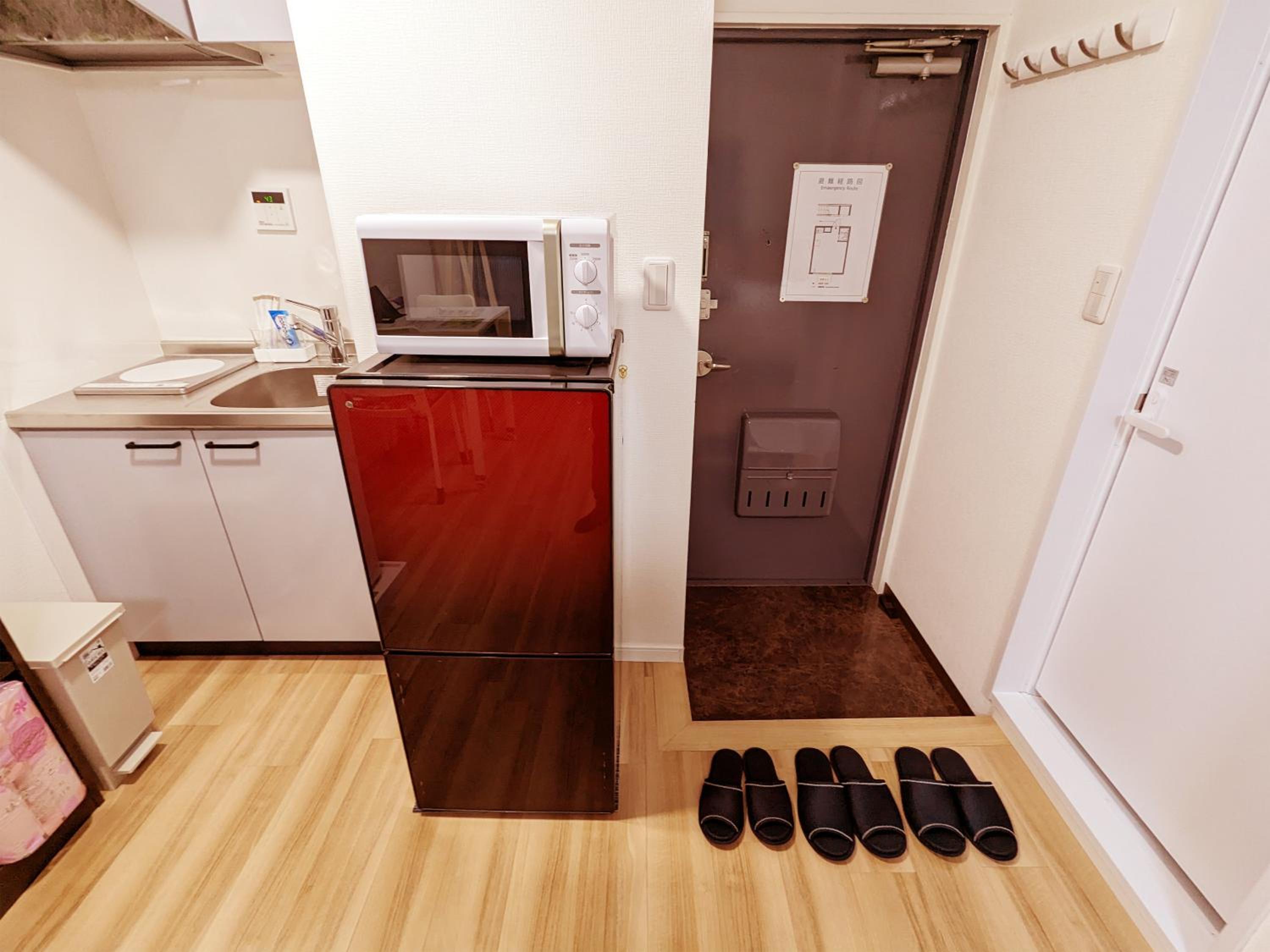 Economy Triple Room
