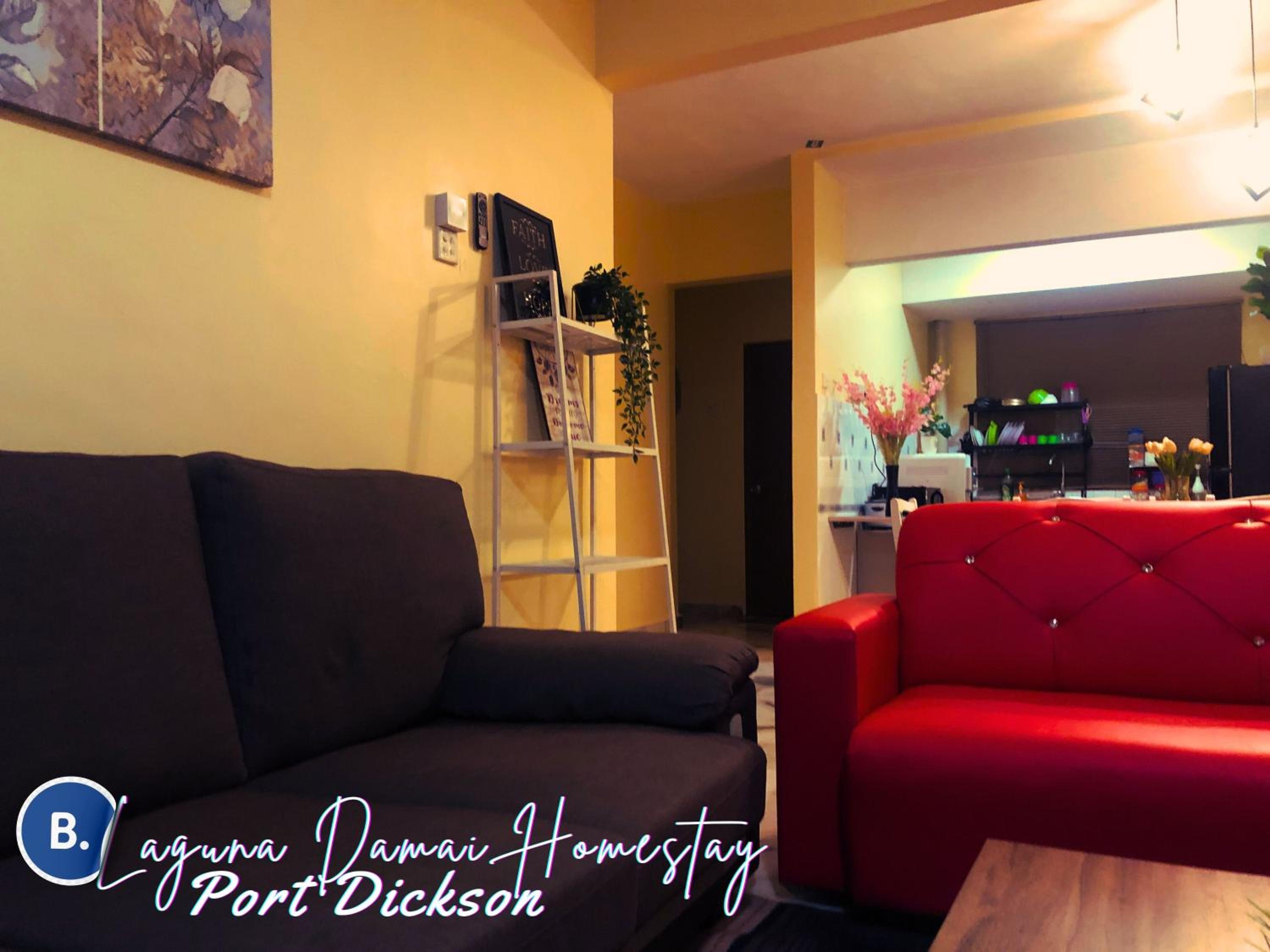 Two-Bedroom Apartment with Pool View photo 3