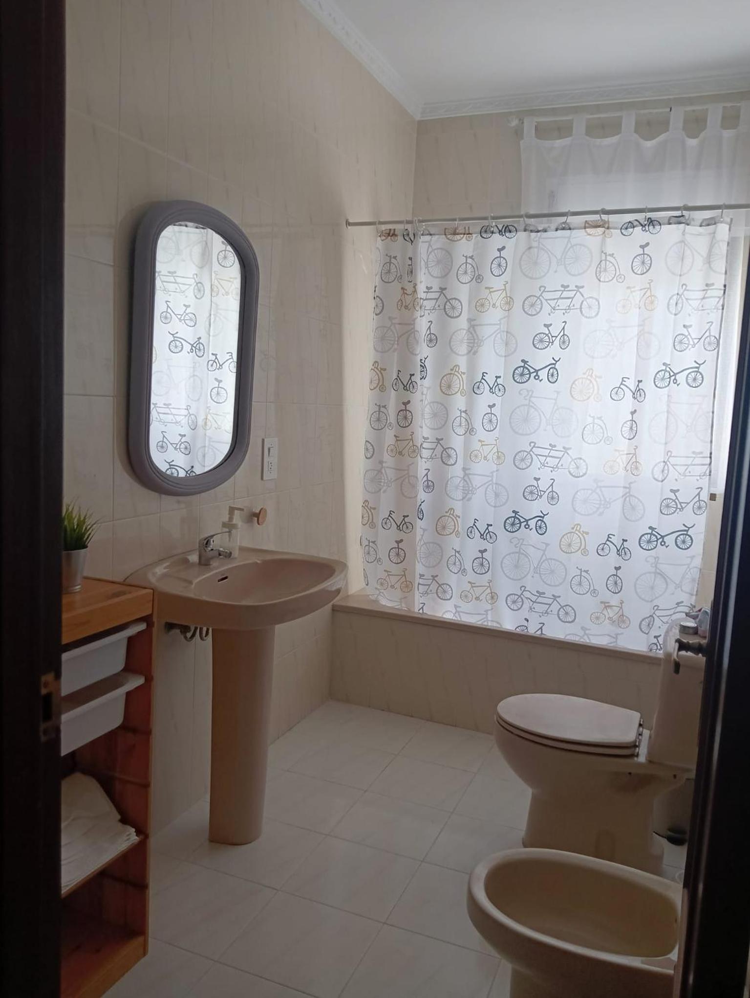 Three-Bedroom House photo 2