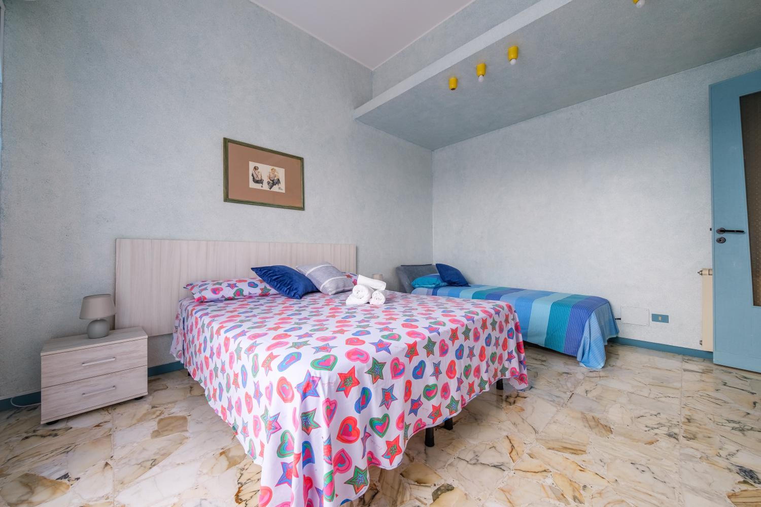 Three-Bedroom Premium Apartment with Balcony photo 1