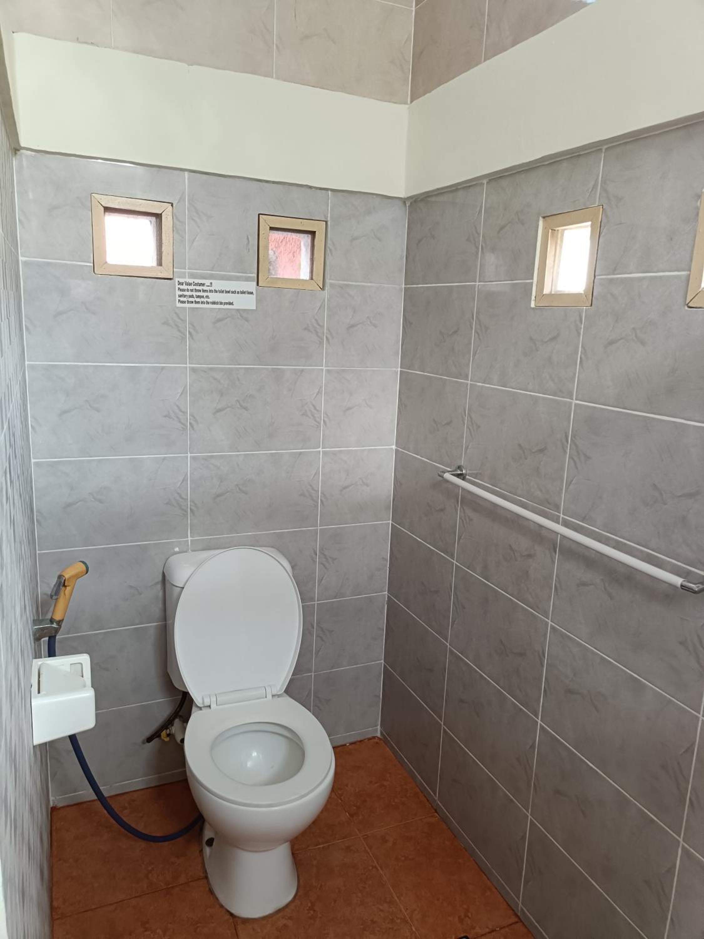 Budget Double Room - Photo 5