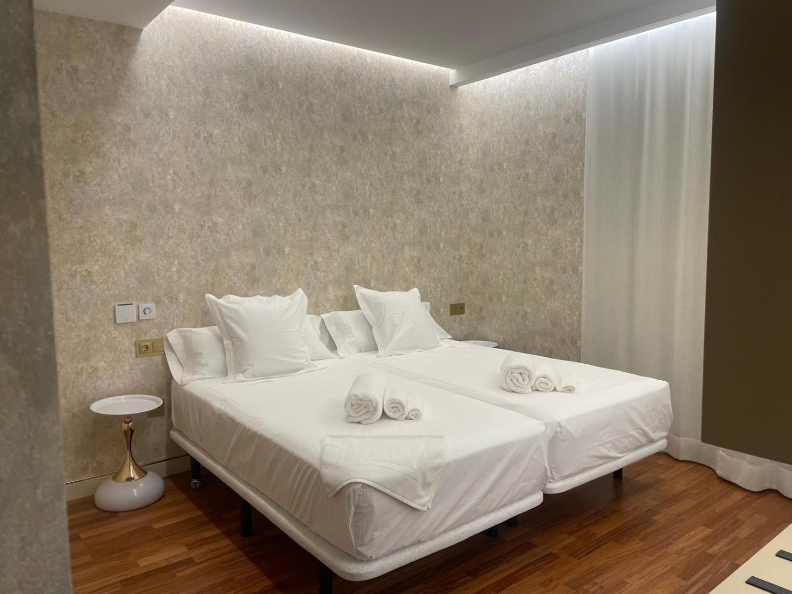 Standard Twin Room photo 3
