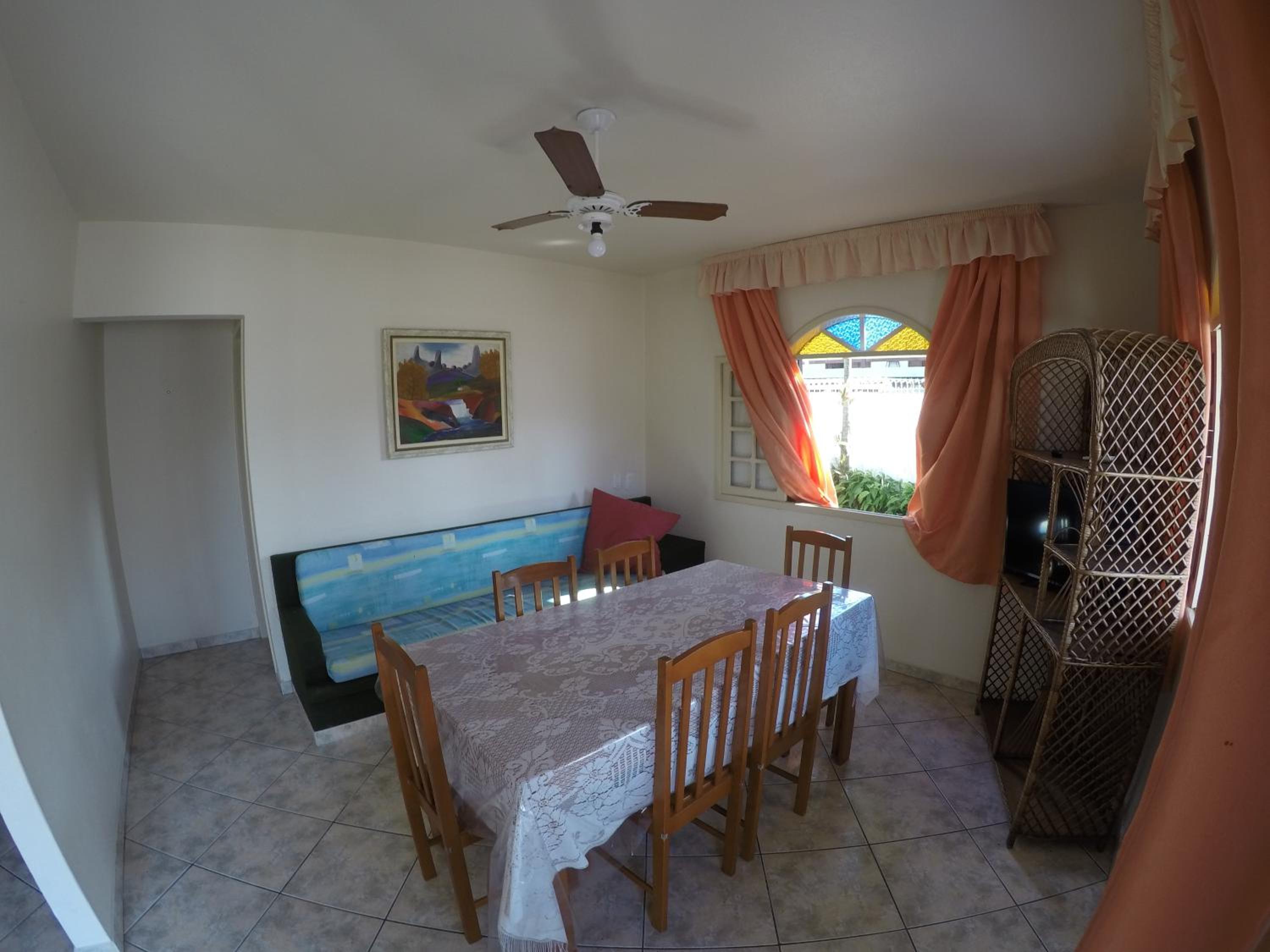 Two-Bedroom Apartment - Photo 4