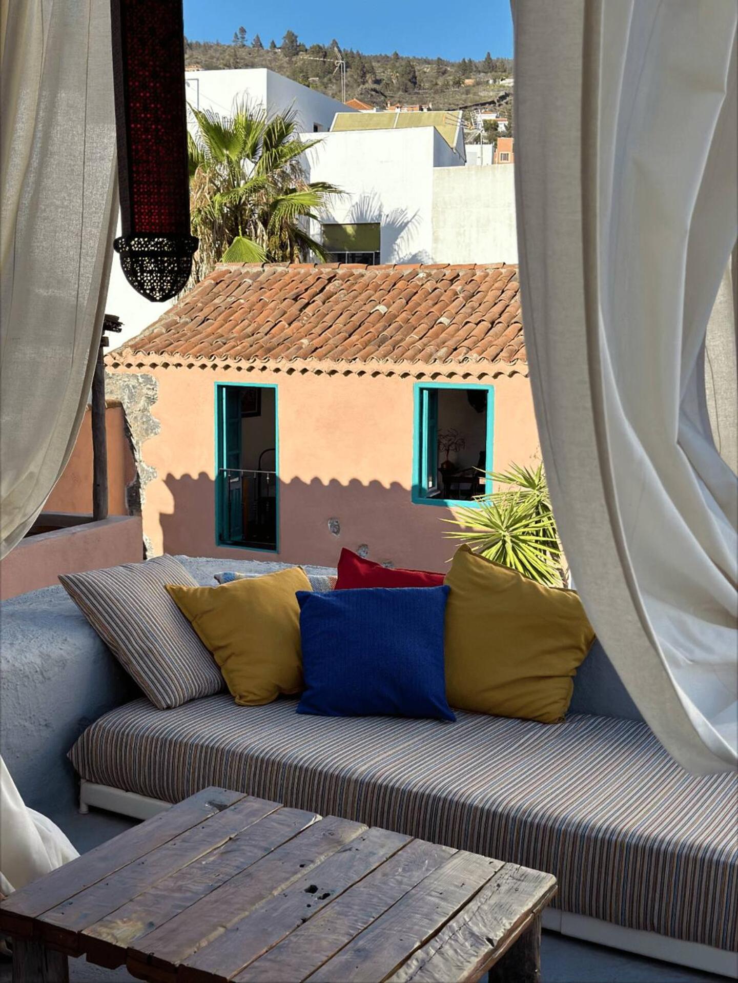 Villa photo 2