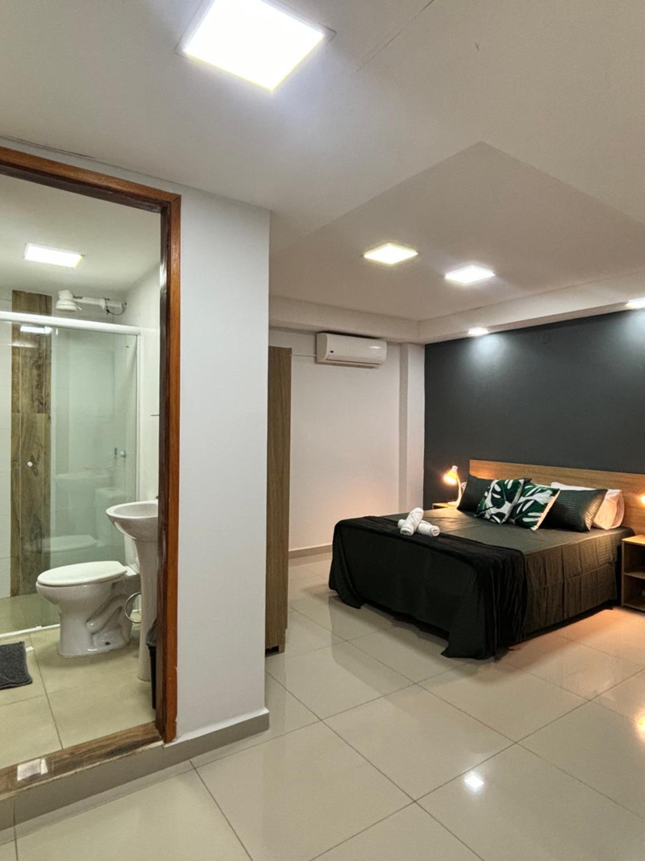 Two-Bedroom Deluxe Apartment photo 3