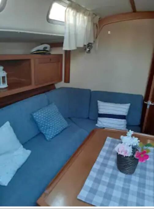 Mobile Home photo 2