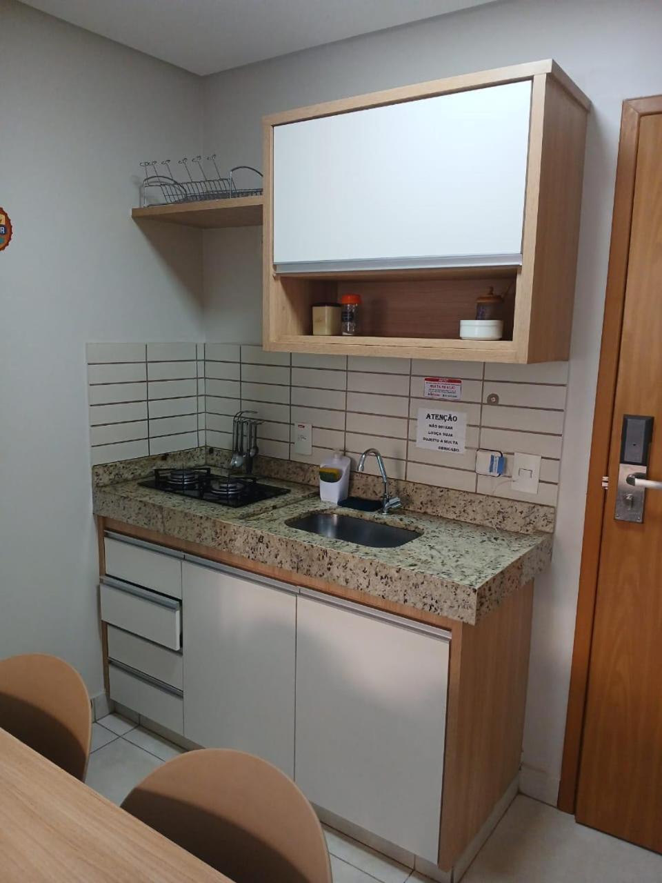 Apartment with Shower photo 2