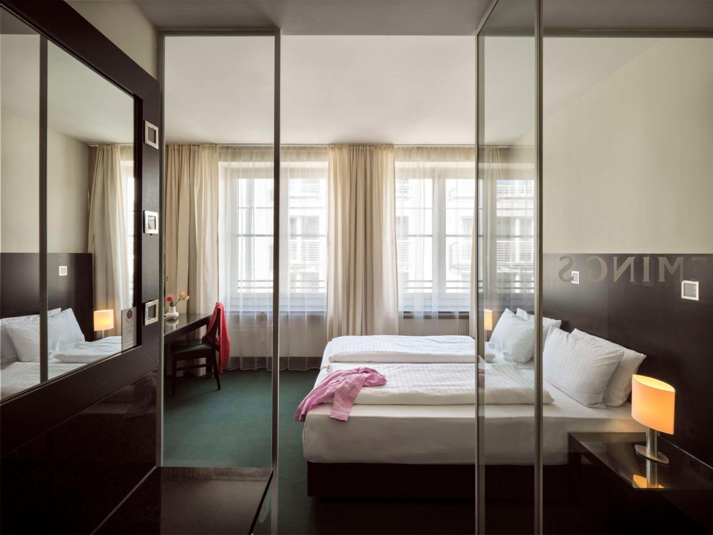 Superior Twin Room photo 2