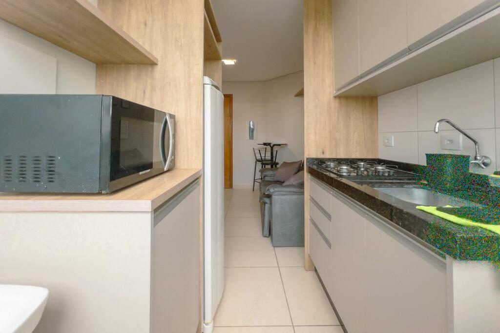One-Bedroom Apartment photo 2