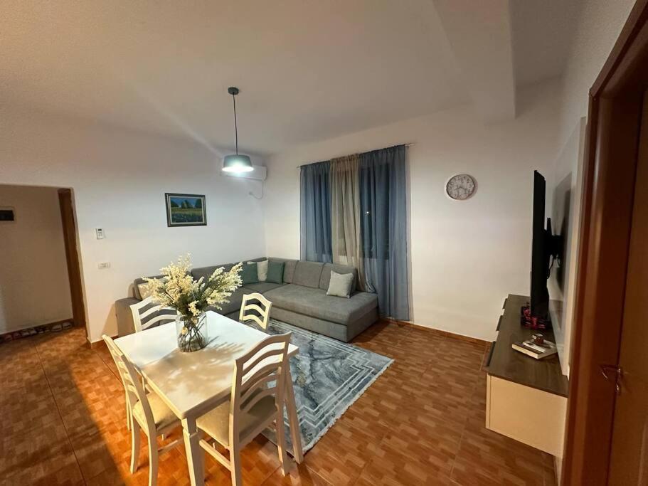 Two-Bedroom Apartment photo 3
