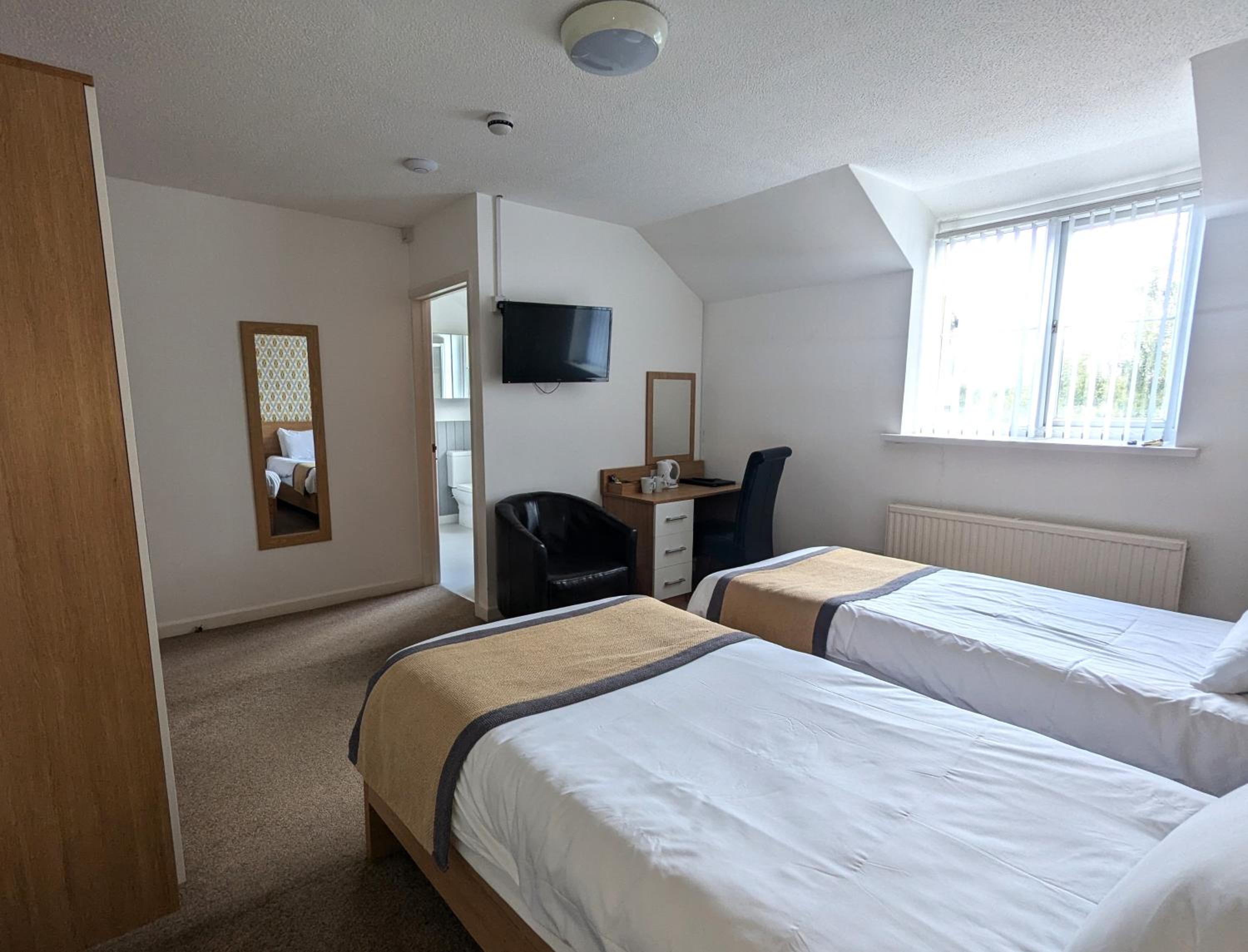Standard Twin Room photo 1