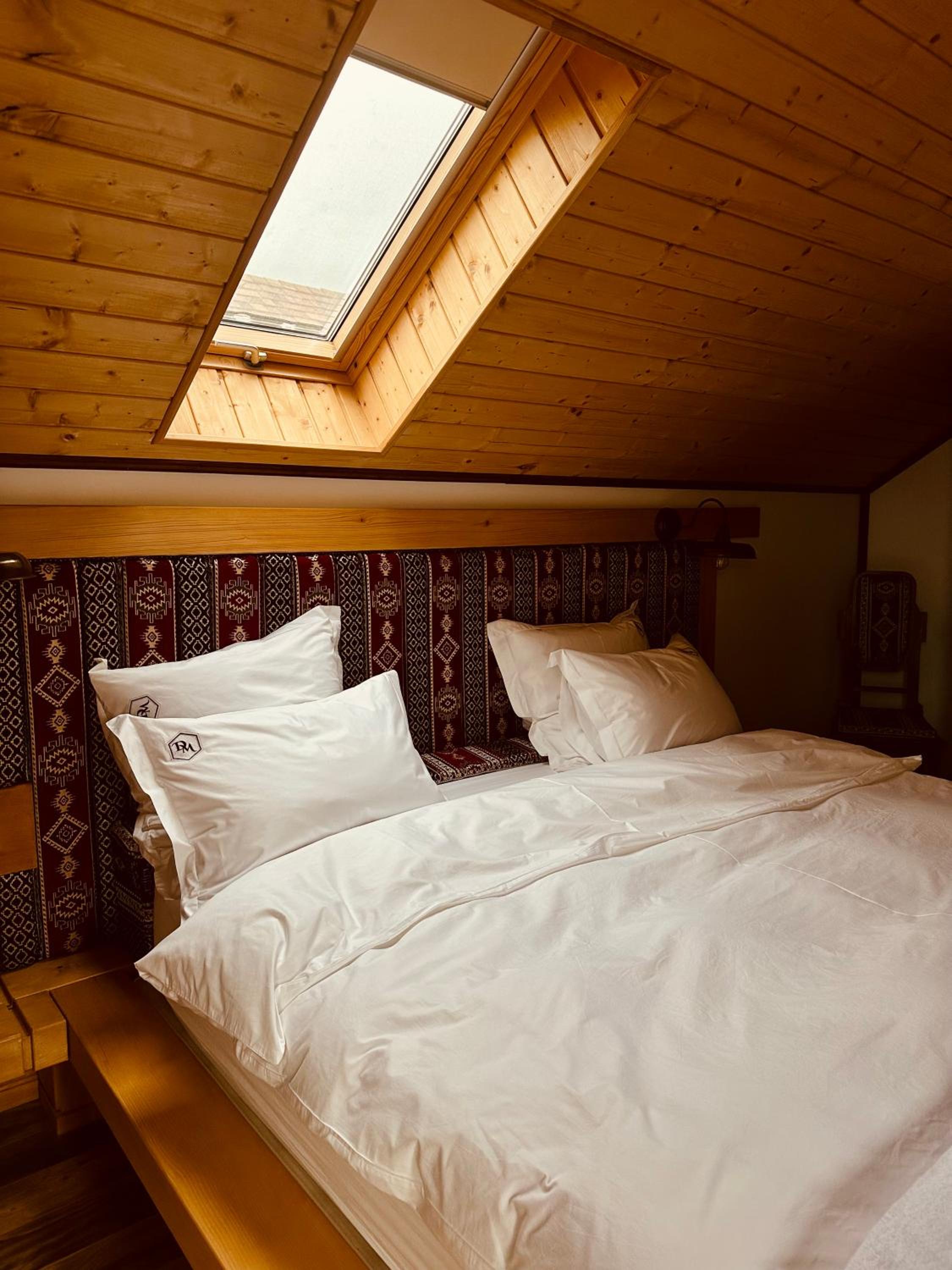 Deluxe Double Room photo 2