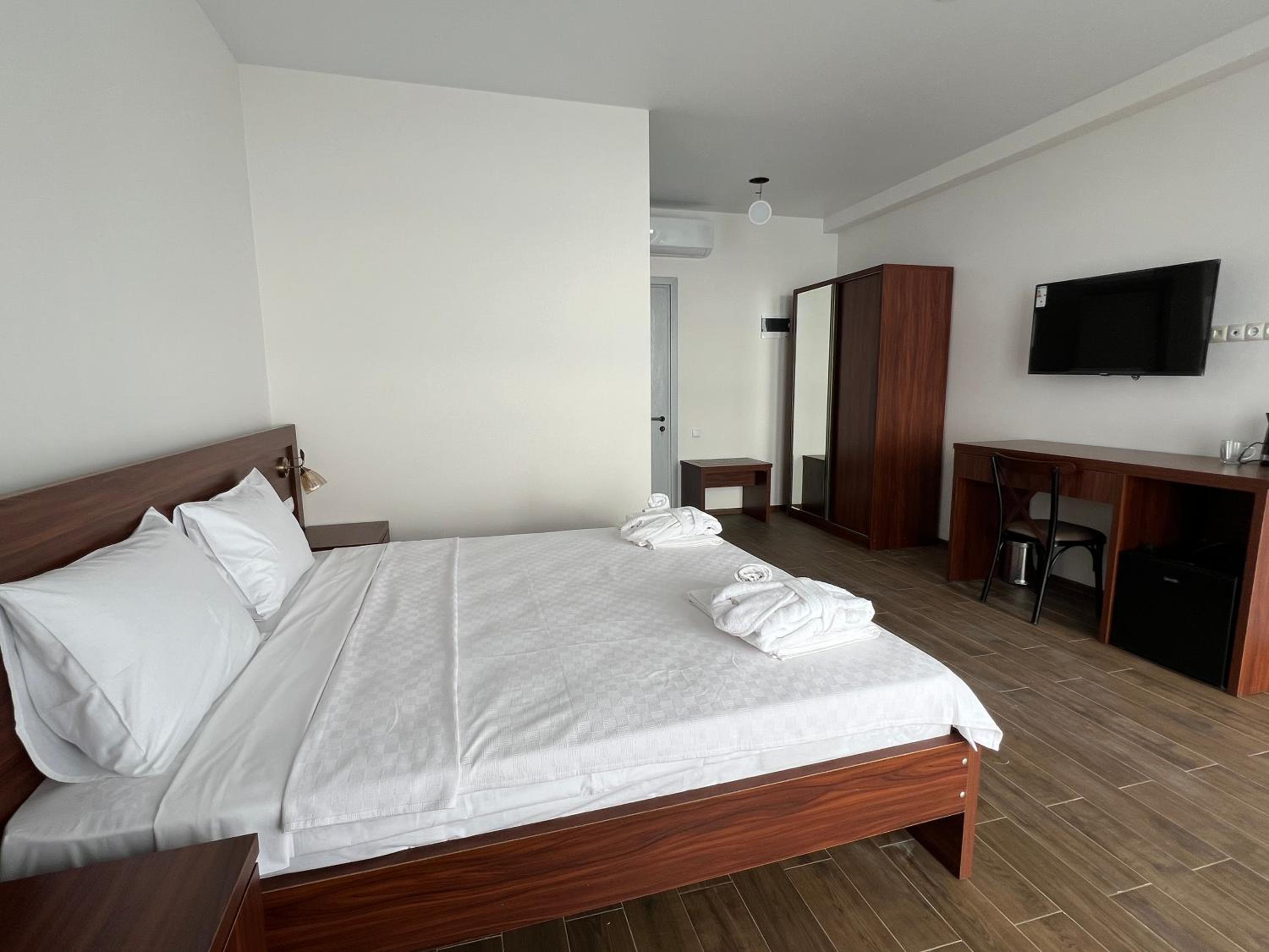 Double Room with Balcony and Sea View