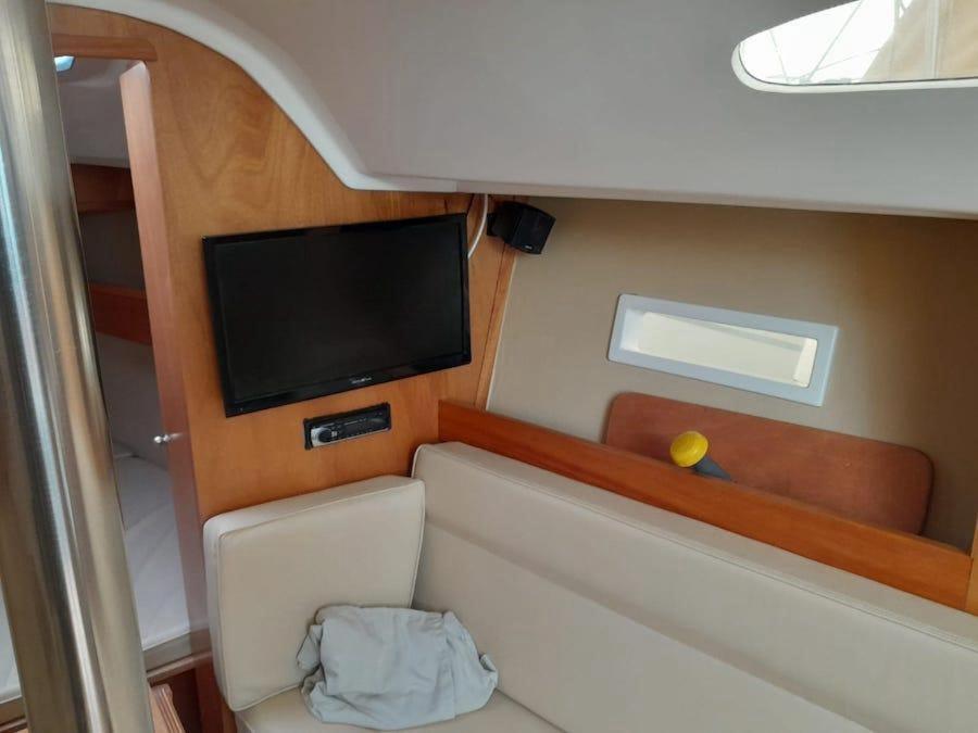 Mobile Home photo 2