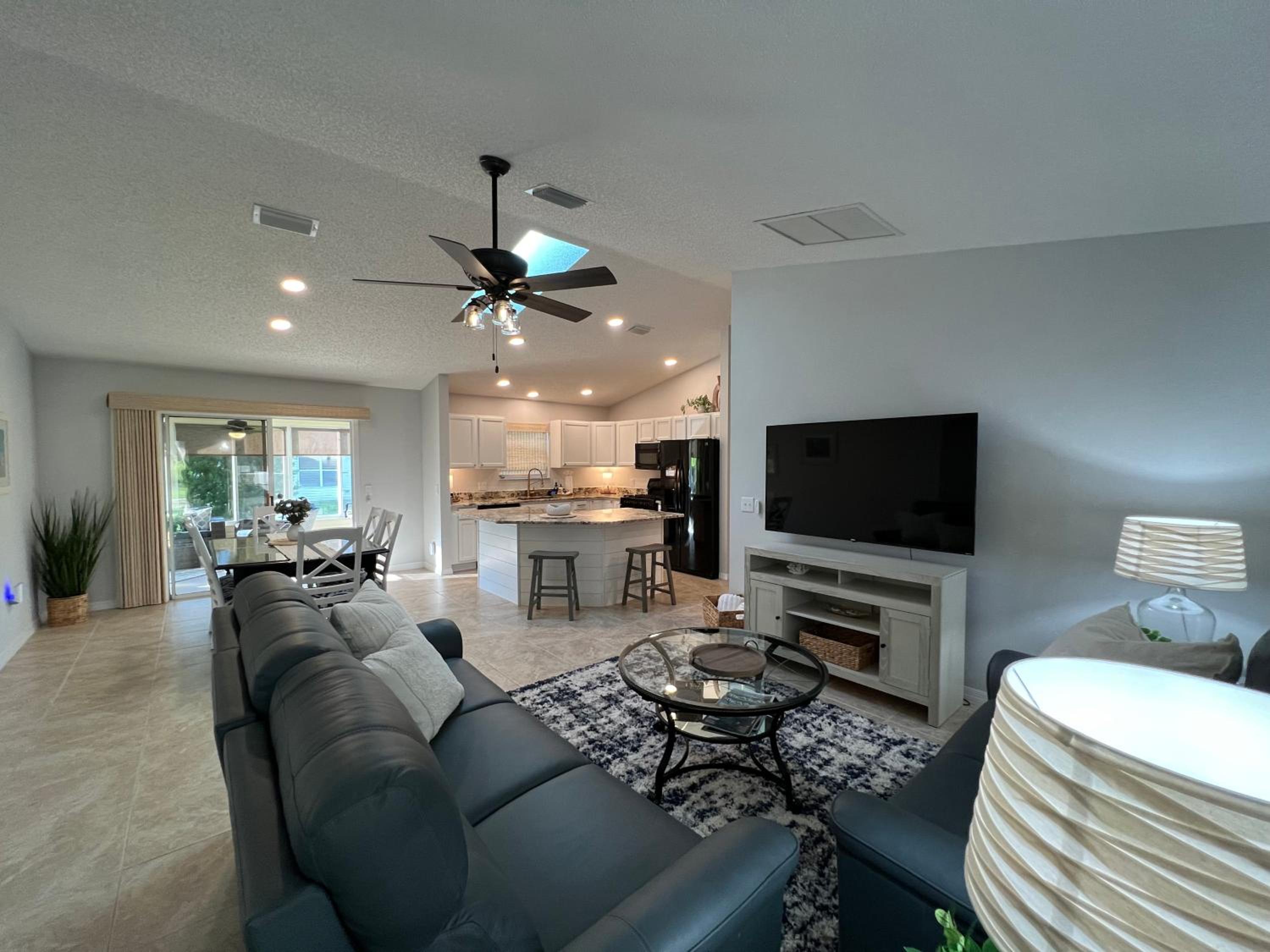 Bungalow photo 1