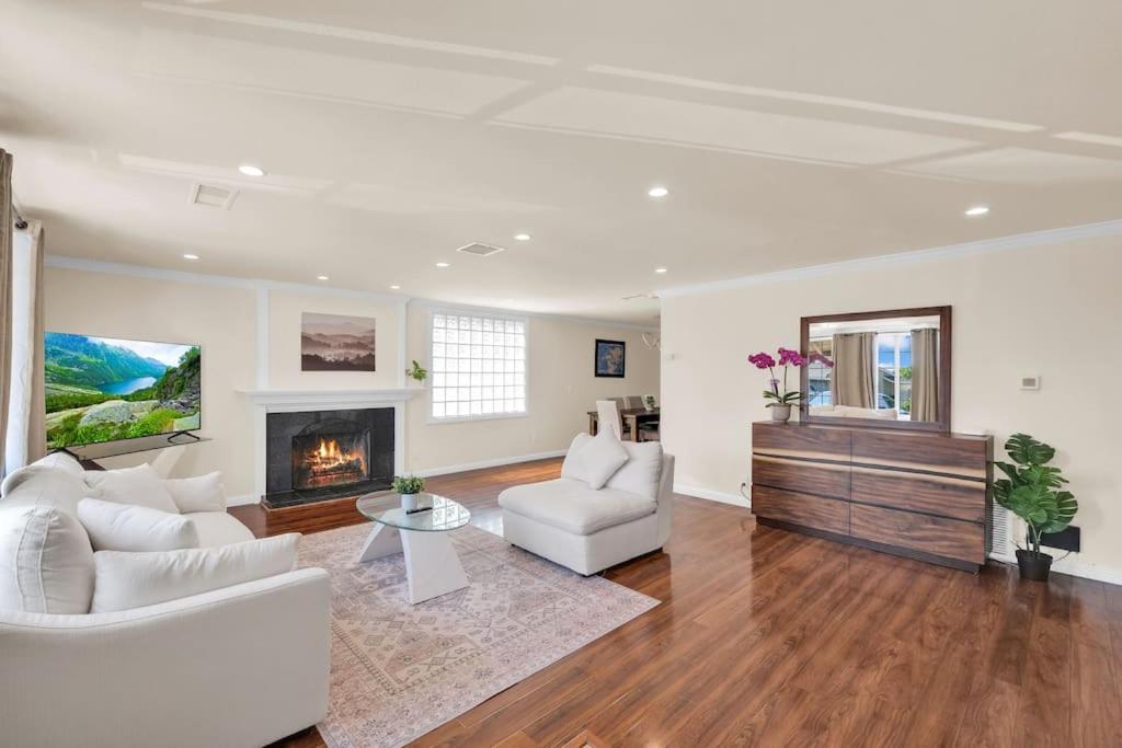 Three-Bedroom Villa photo 1