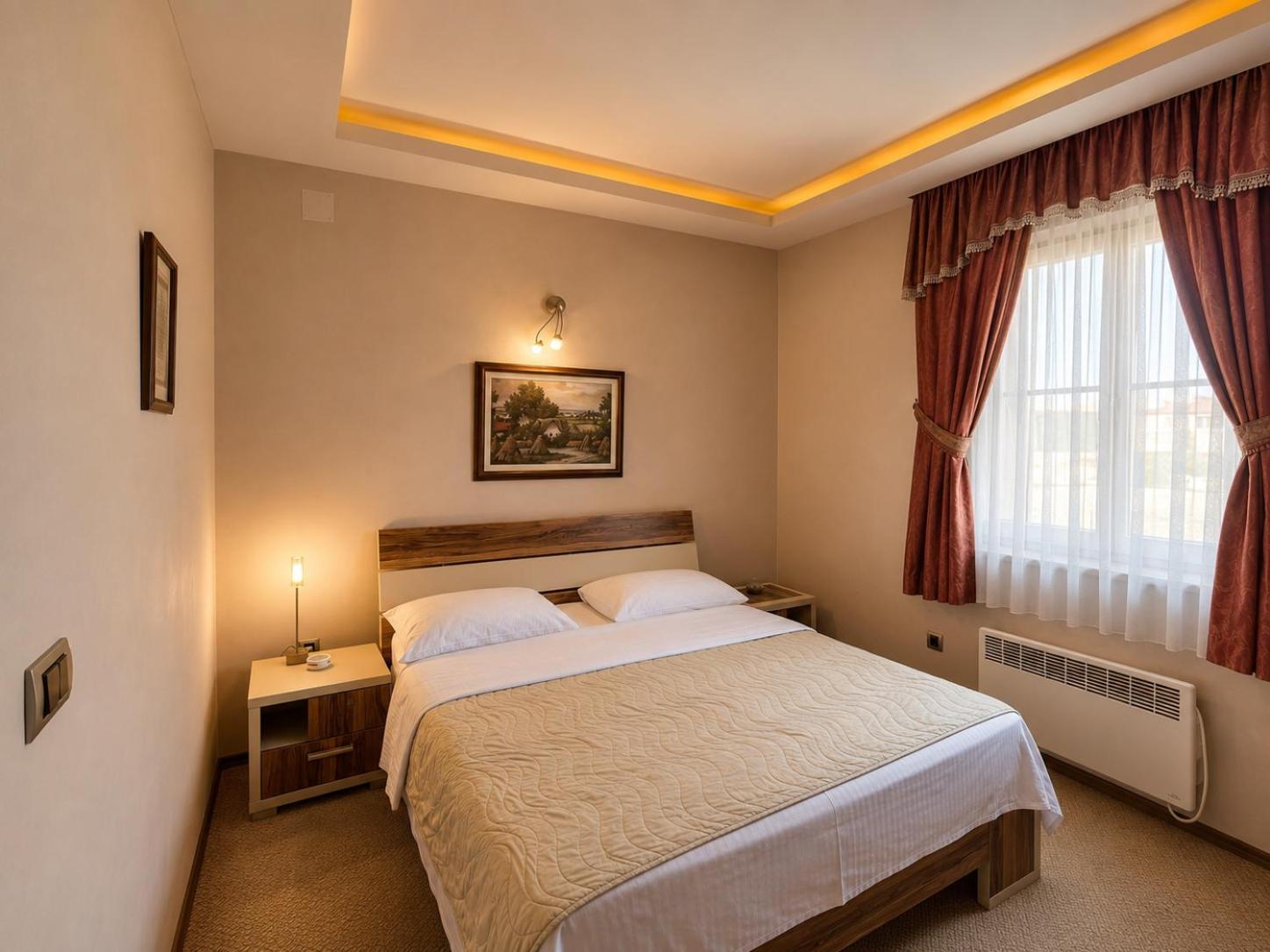 Superior One-Bedroom Apartment