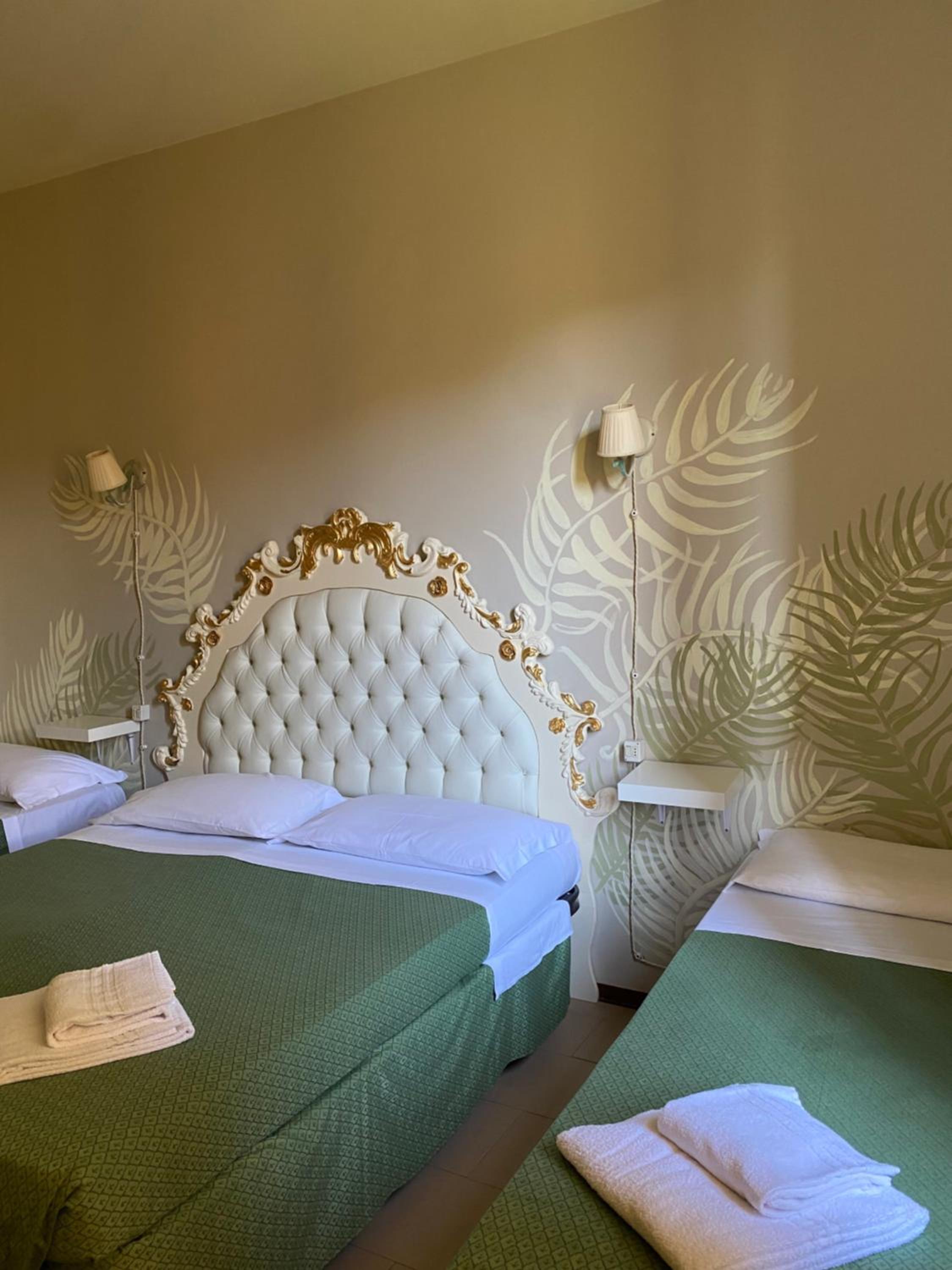 Classic Quadruple Room photo 1
