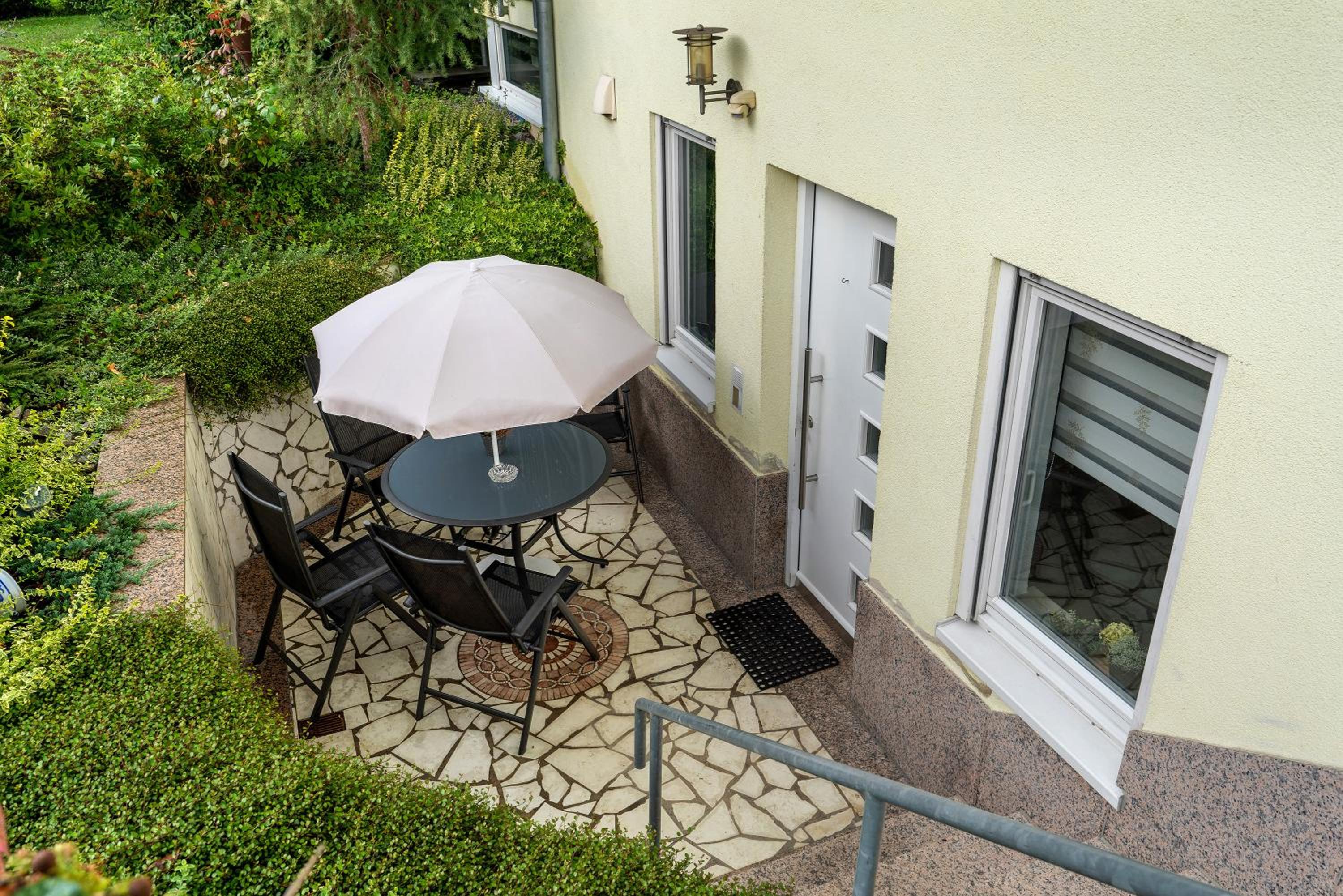 Apartment with Terrace photo 3