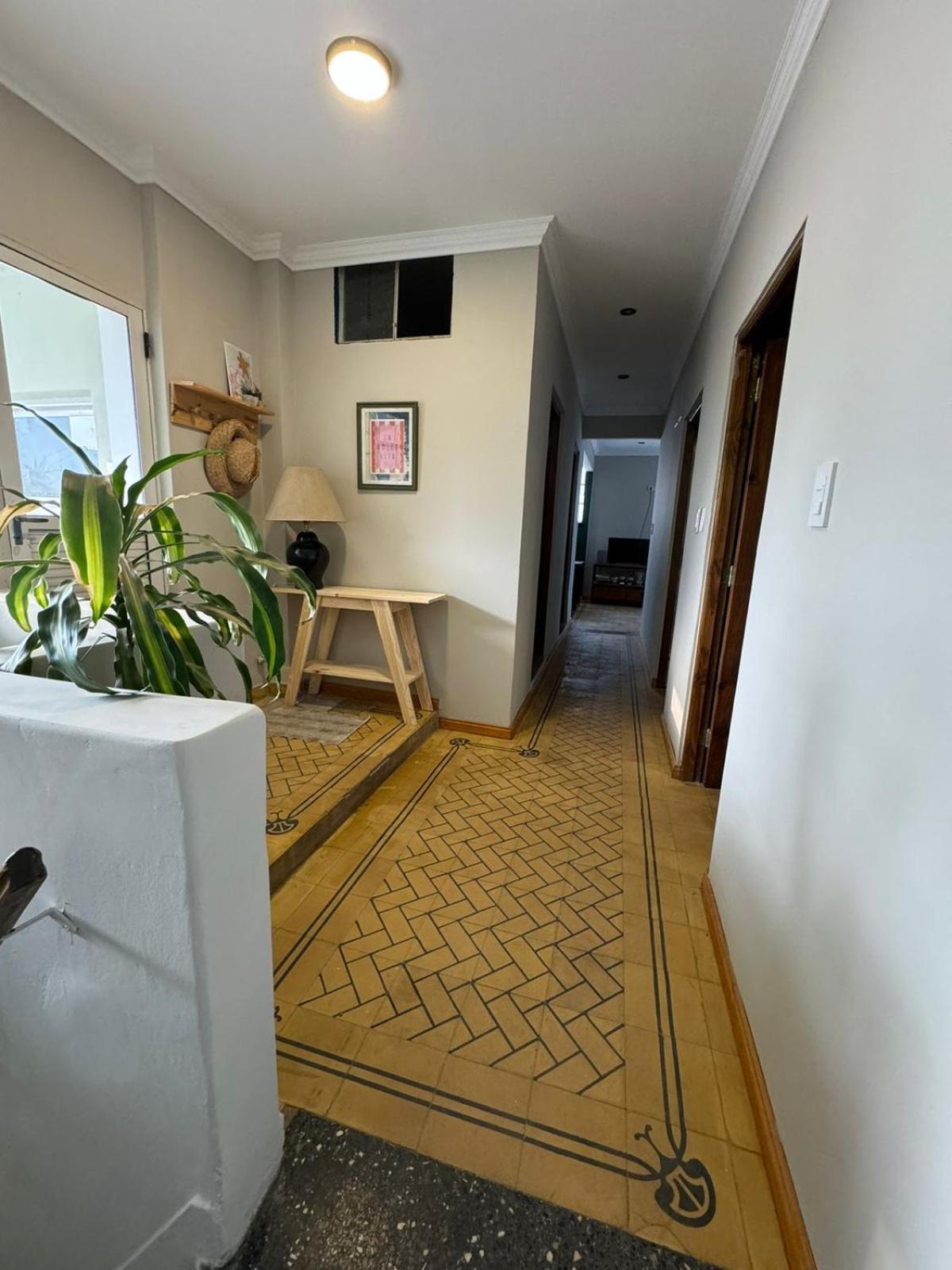 One-Bedroom House photo 1