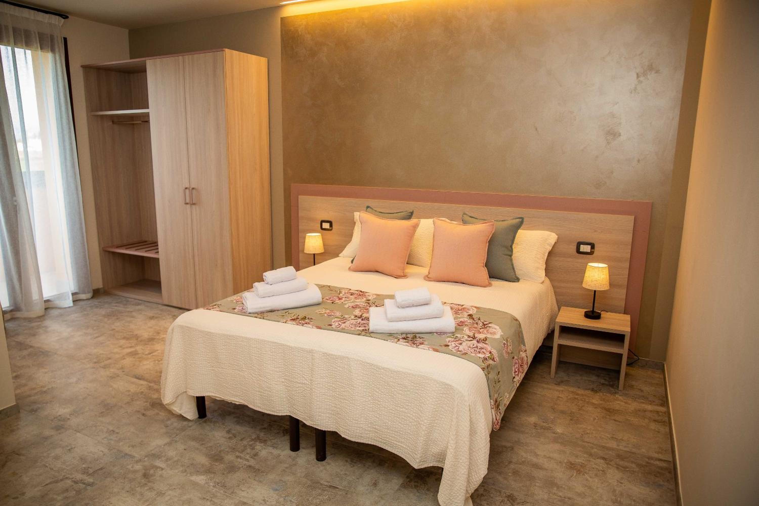 Triple Room with Balcony