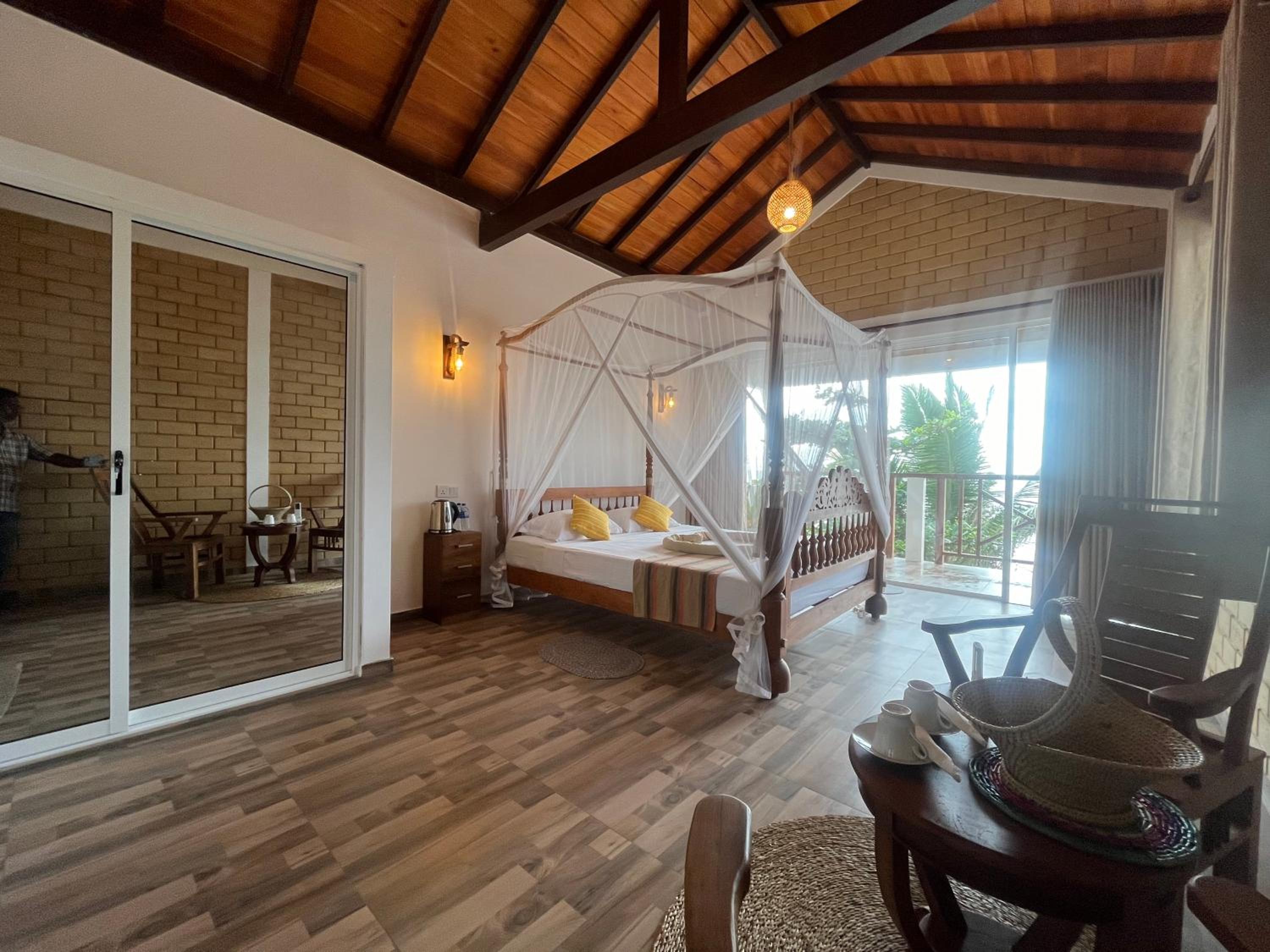 Deluxe Double Room With Balcony And Sea View photo 1