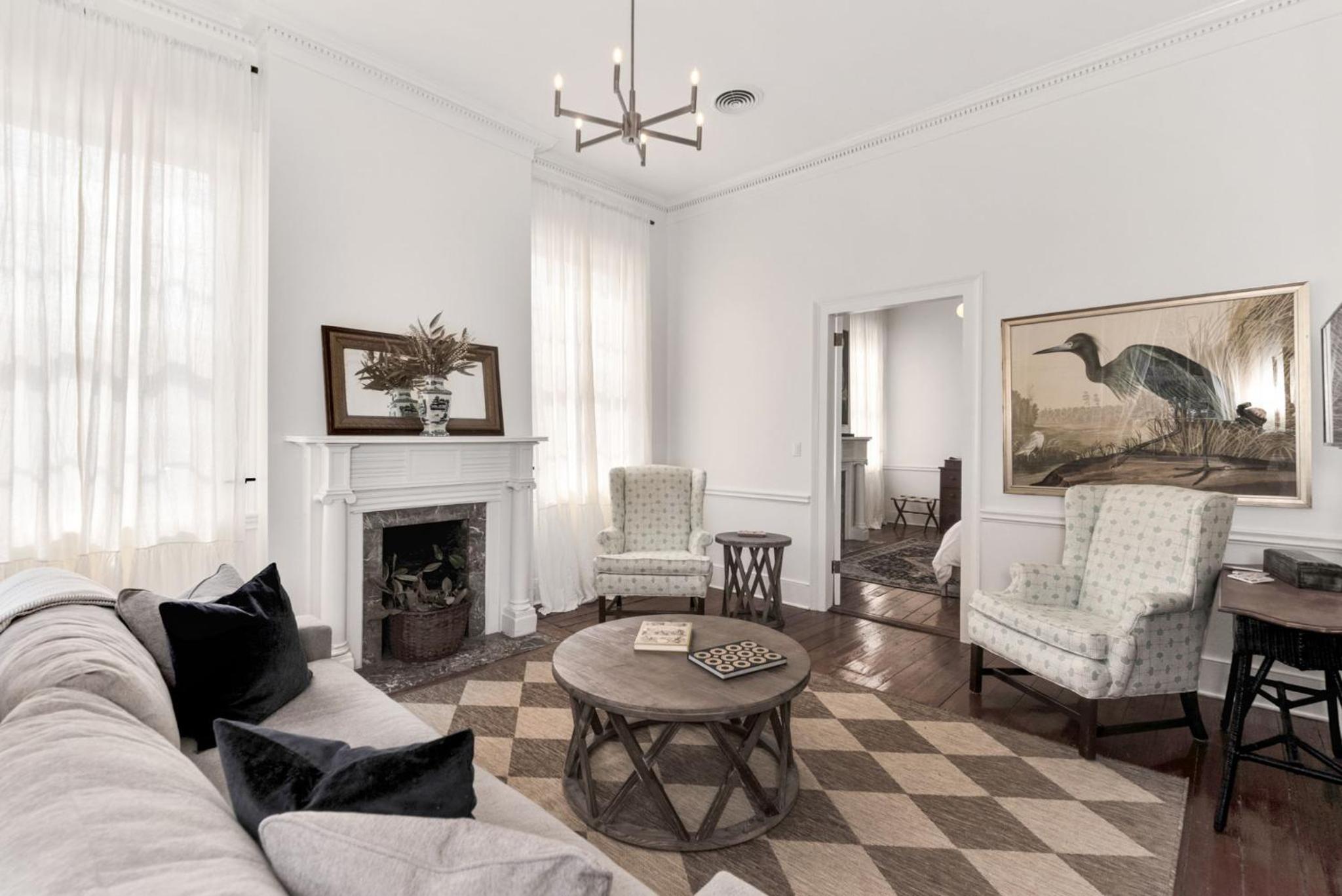 Three-Bedroom House - Photo 14