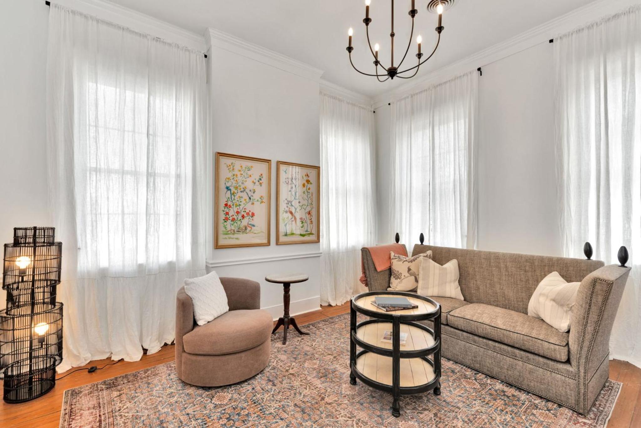 Three-Bedroom House - Photo 23