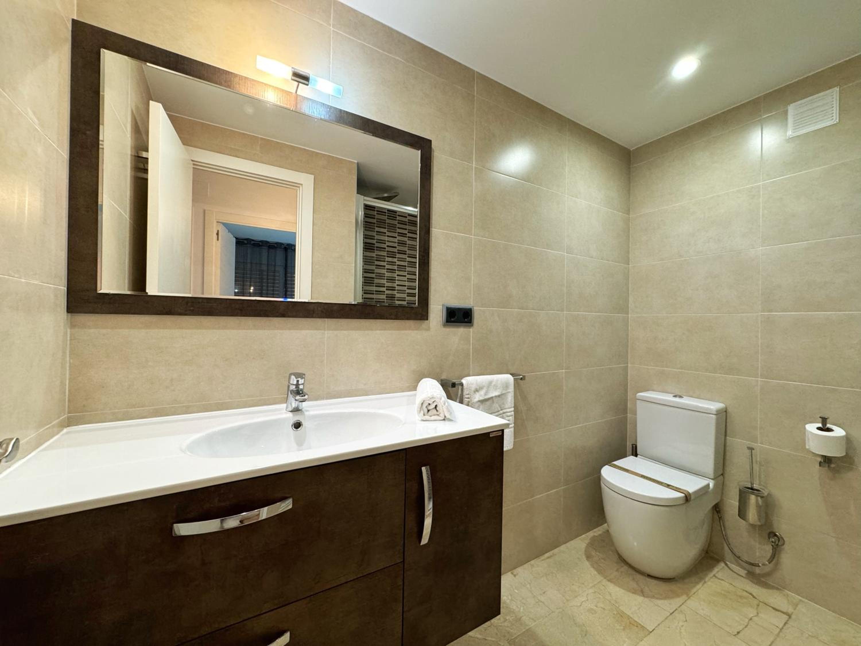 Three-Bedroom Apartment - Oceanfront photo 2