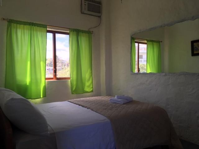Quadruple Room With Balcony And Sea View photo 2