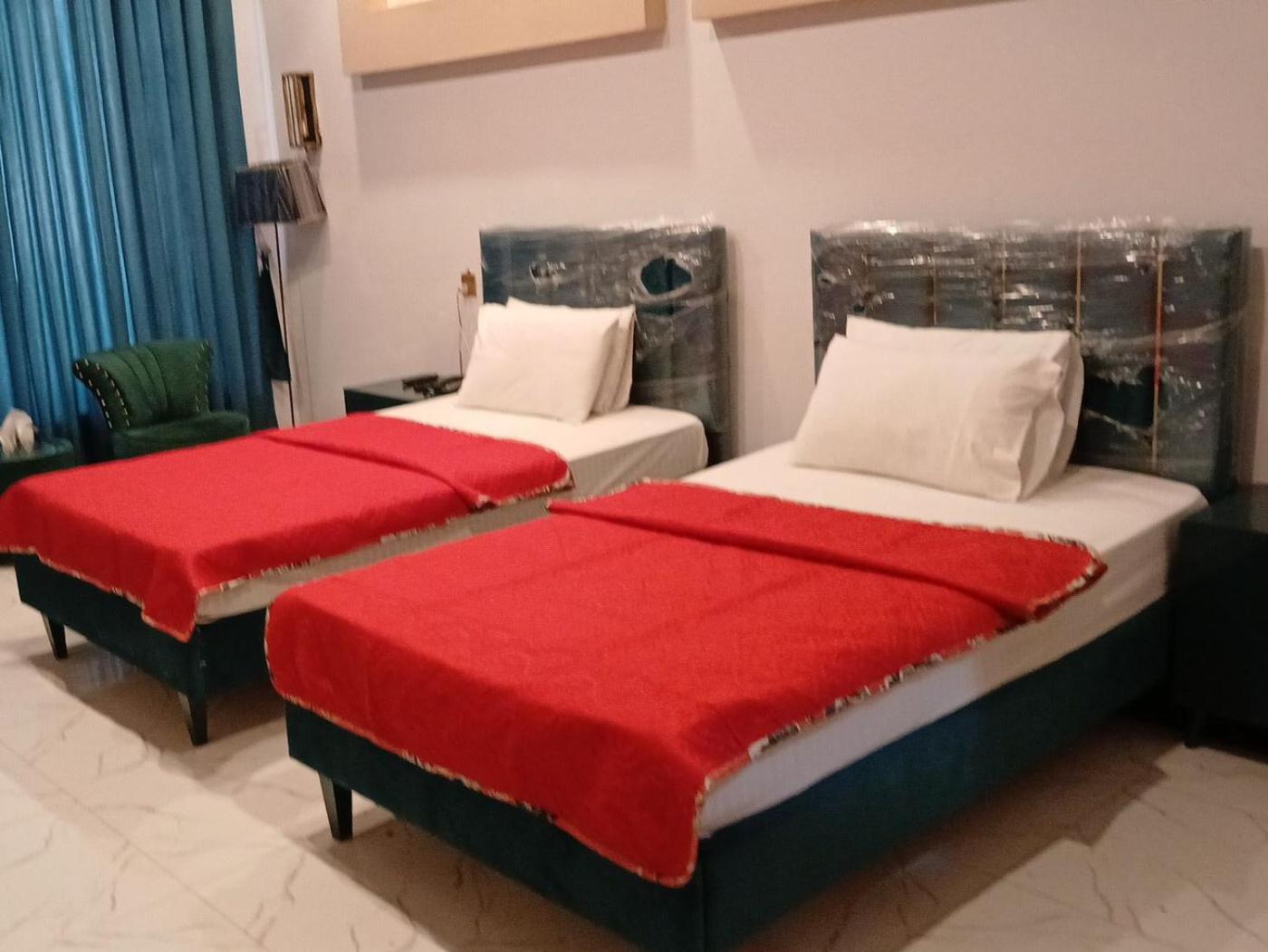 Deluxe Double Or Twin Room photo 3