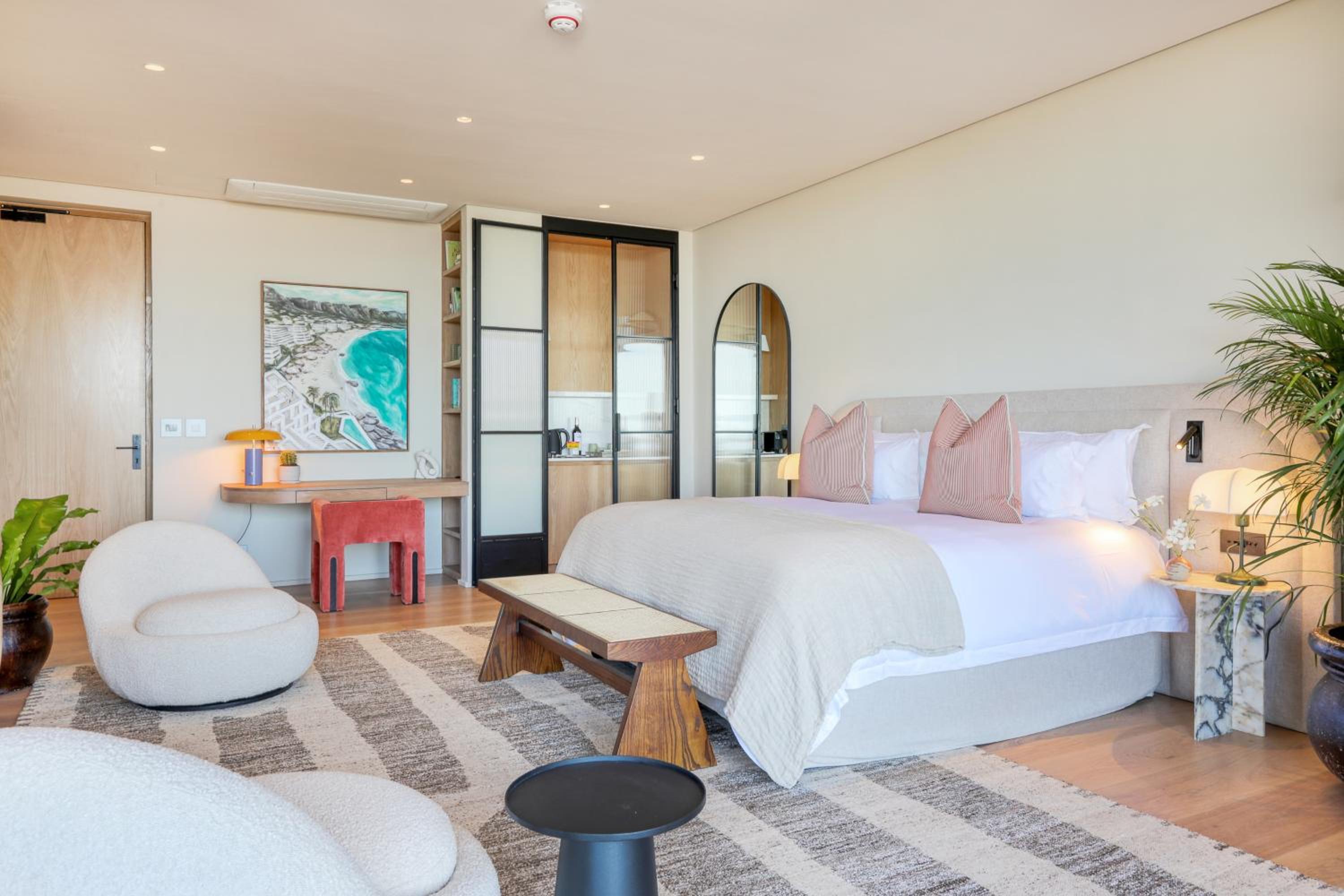 Executive King Room - Photo 13