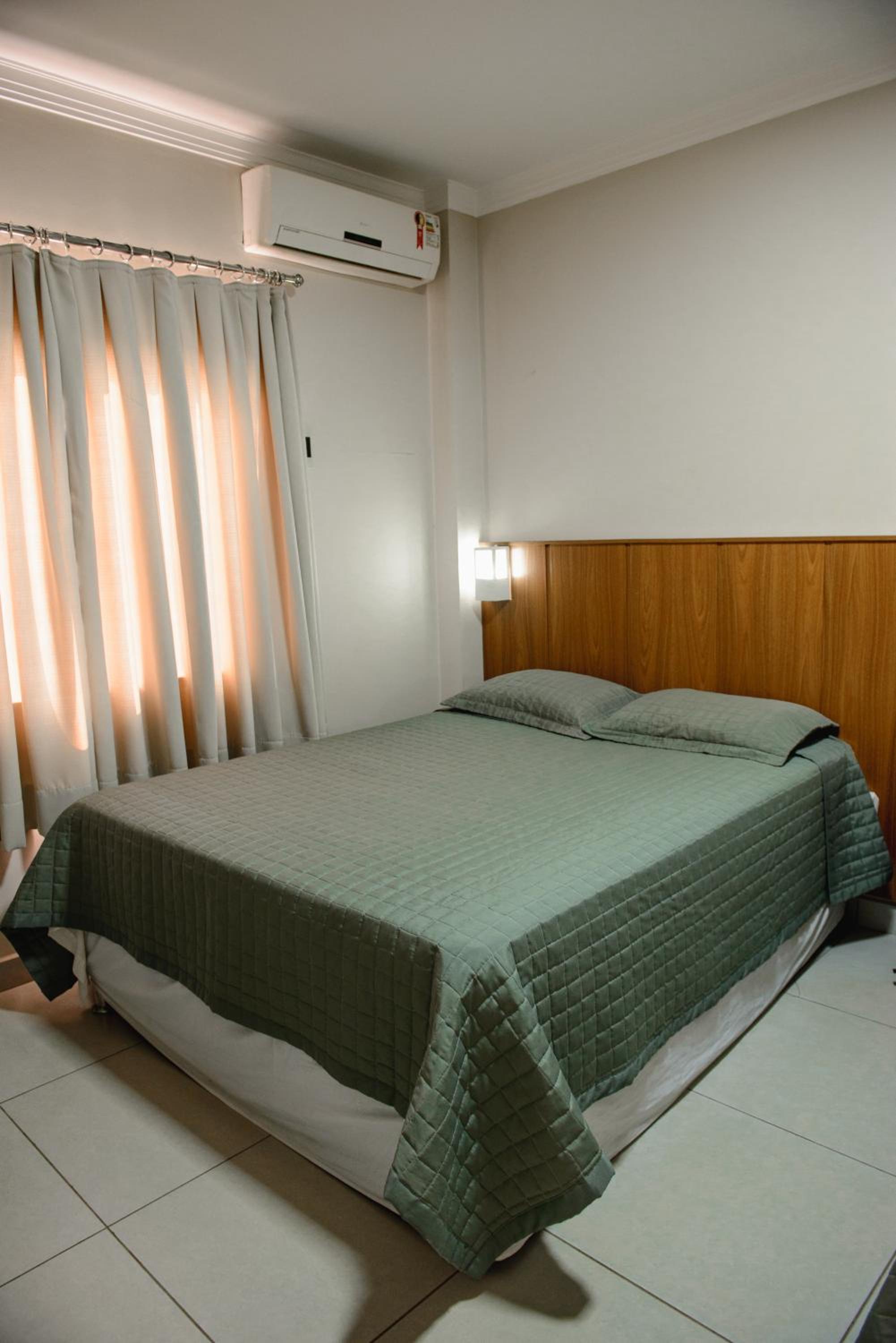 Deluxe Double Room with Private Bathroom photo 1