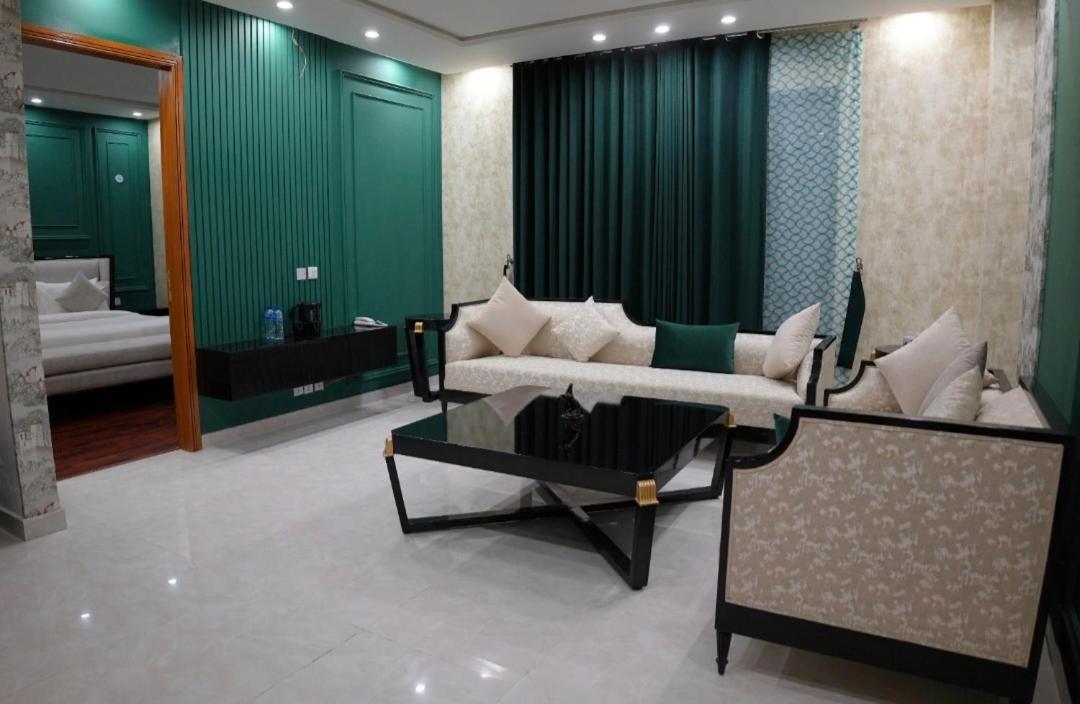 Superior Suite