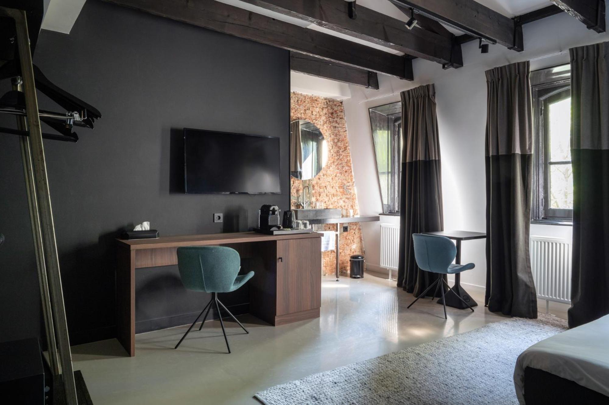 Superior Double Room with Air Conditioning photo 3