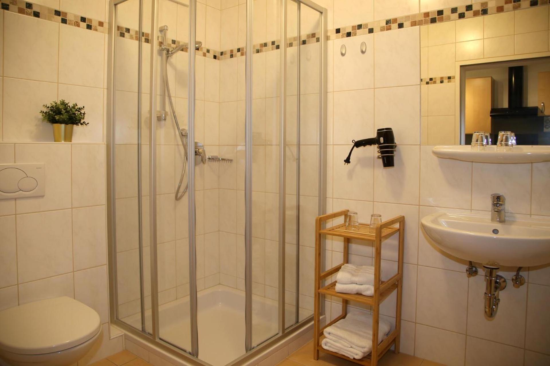One-Bedroom Apartment - Ground Floor photo 3