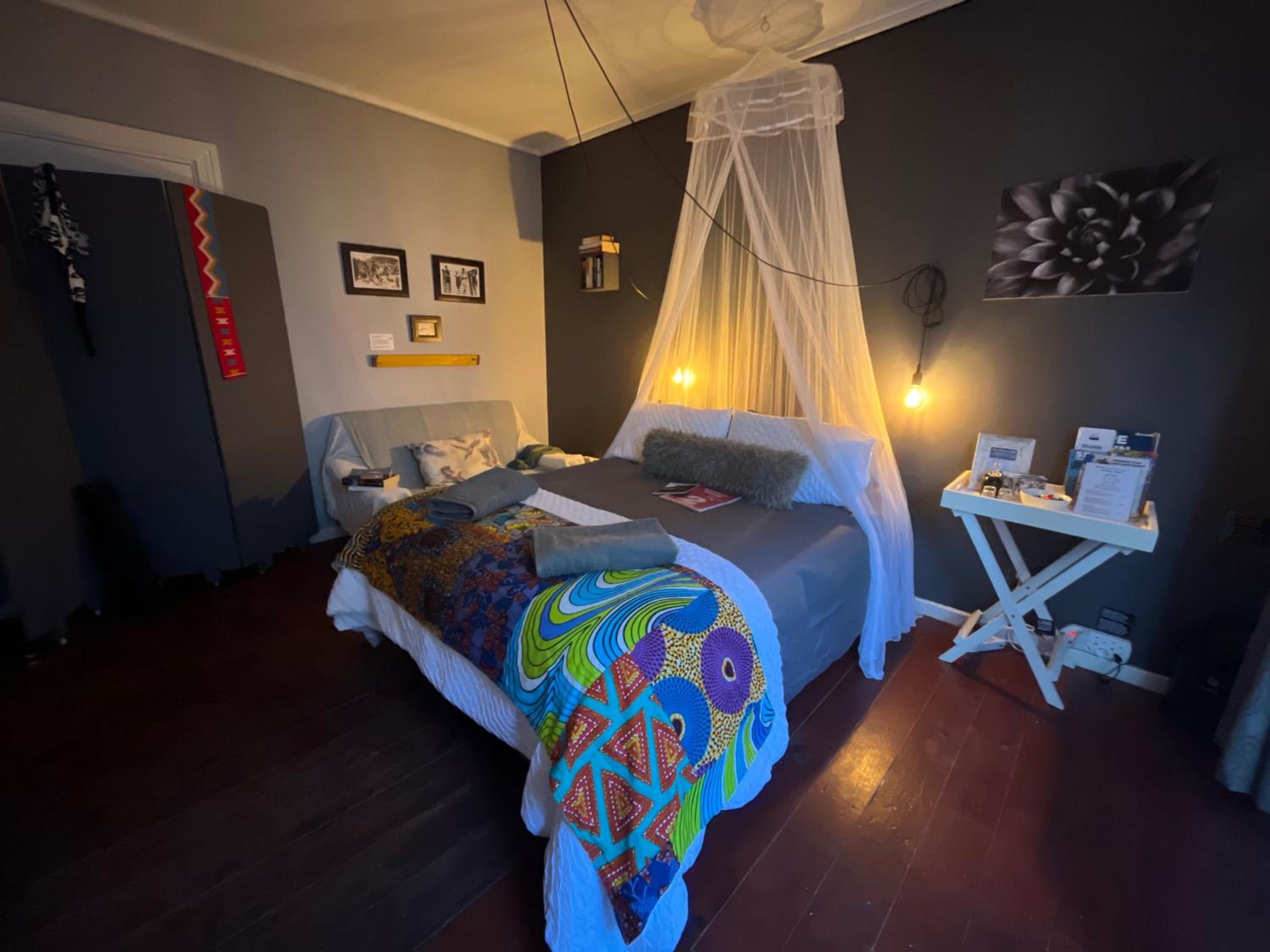 One-Bedroom Apartment - Photo 8