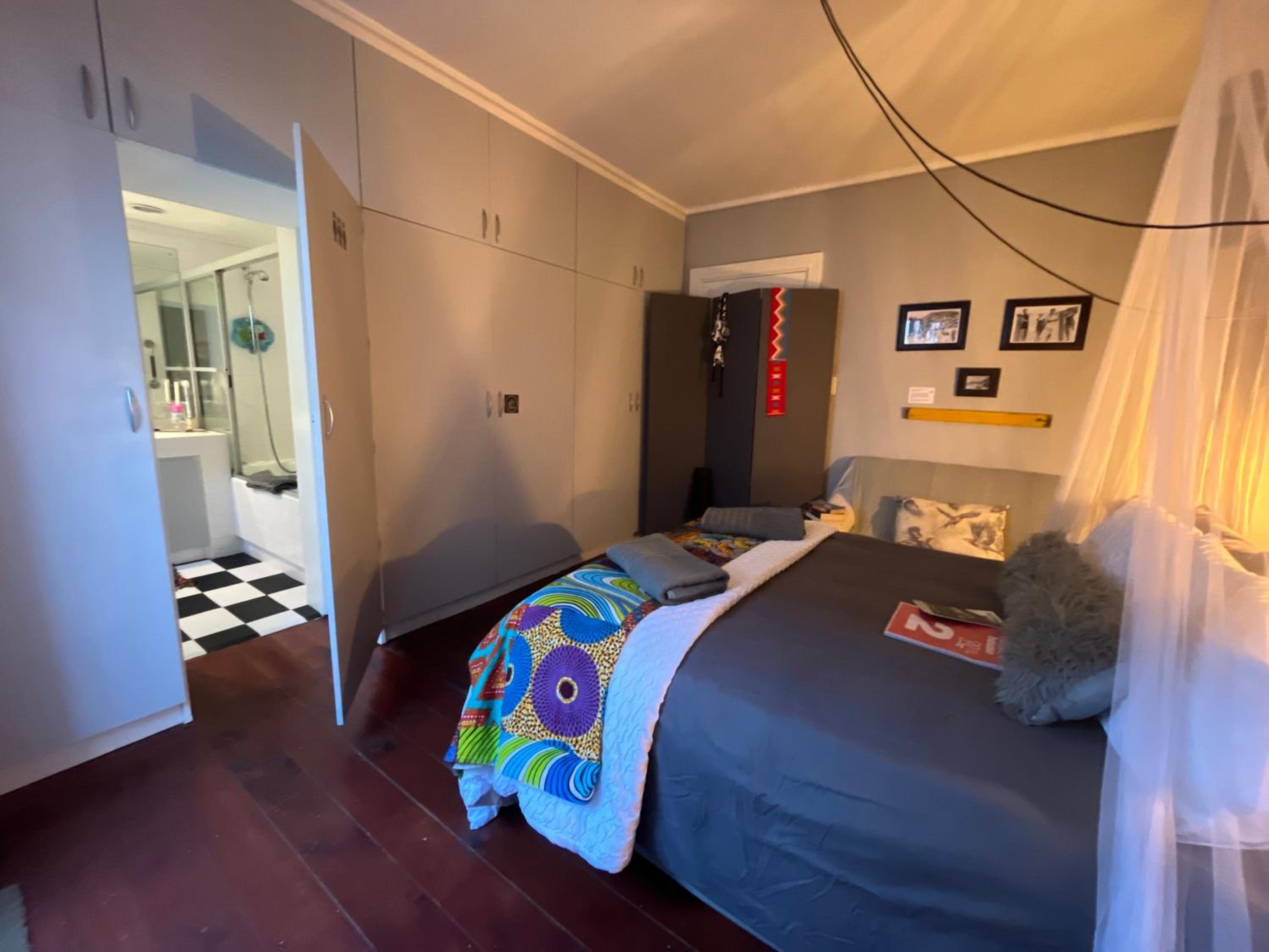 One-Bedroom Apartment - Photo 31