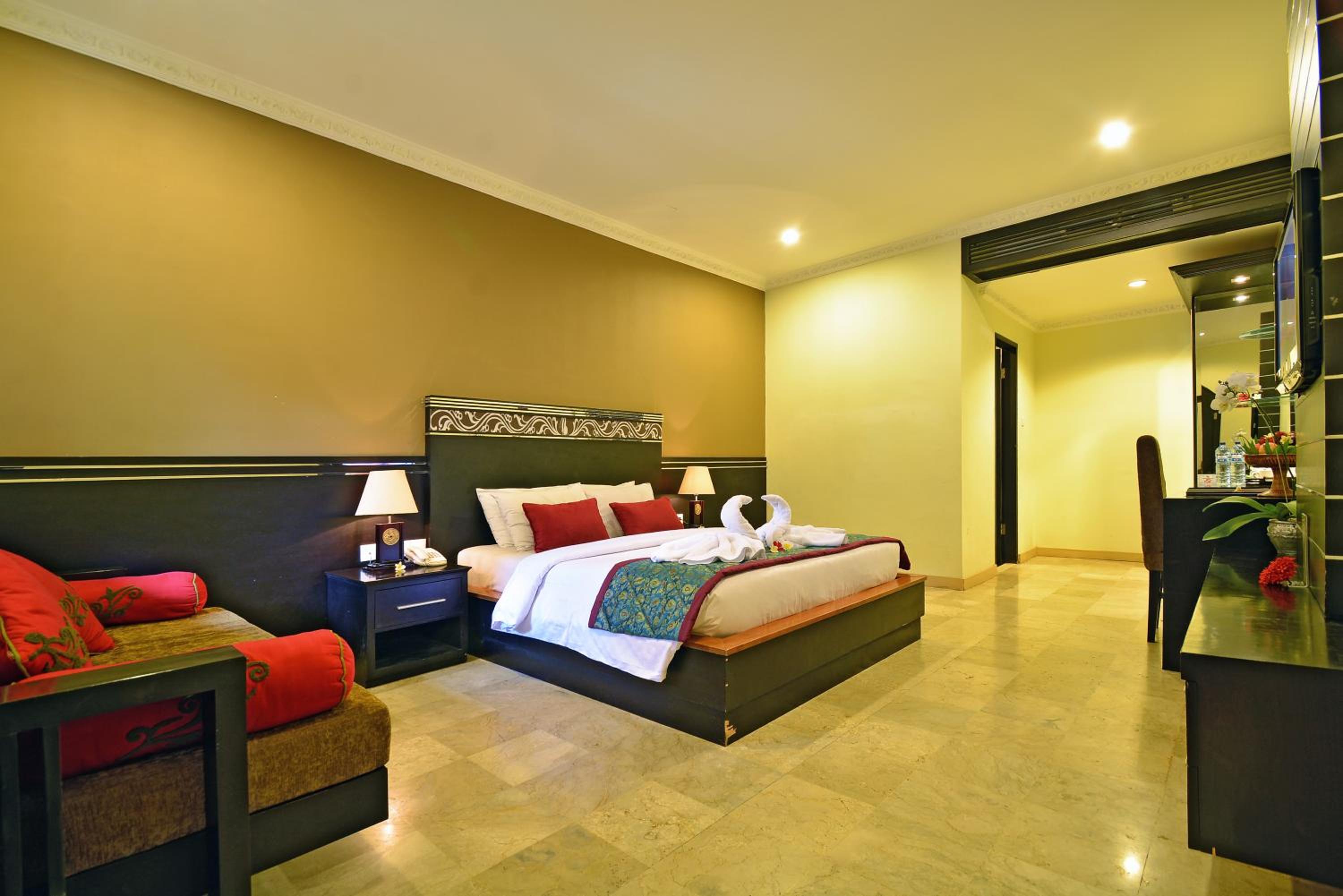Super Deluxe Double or Twin Room - Photo 6