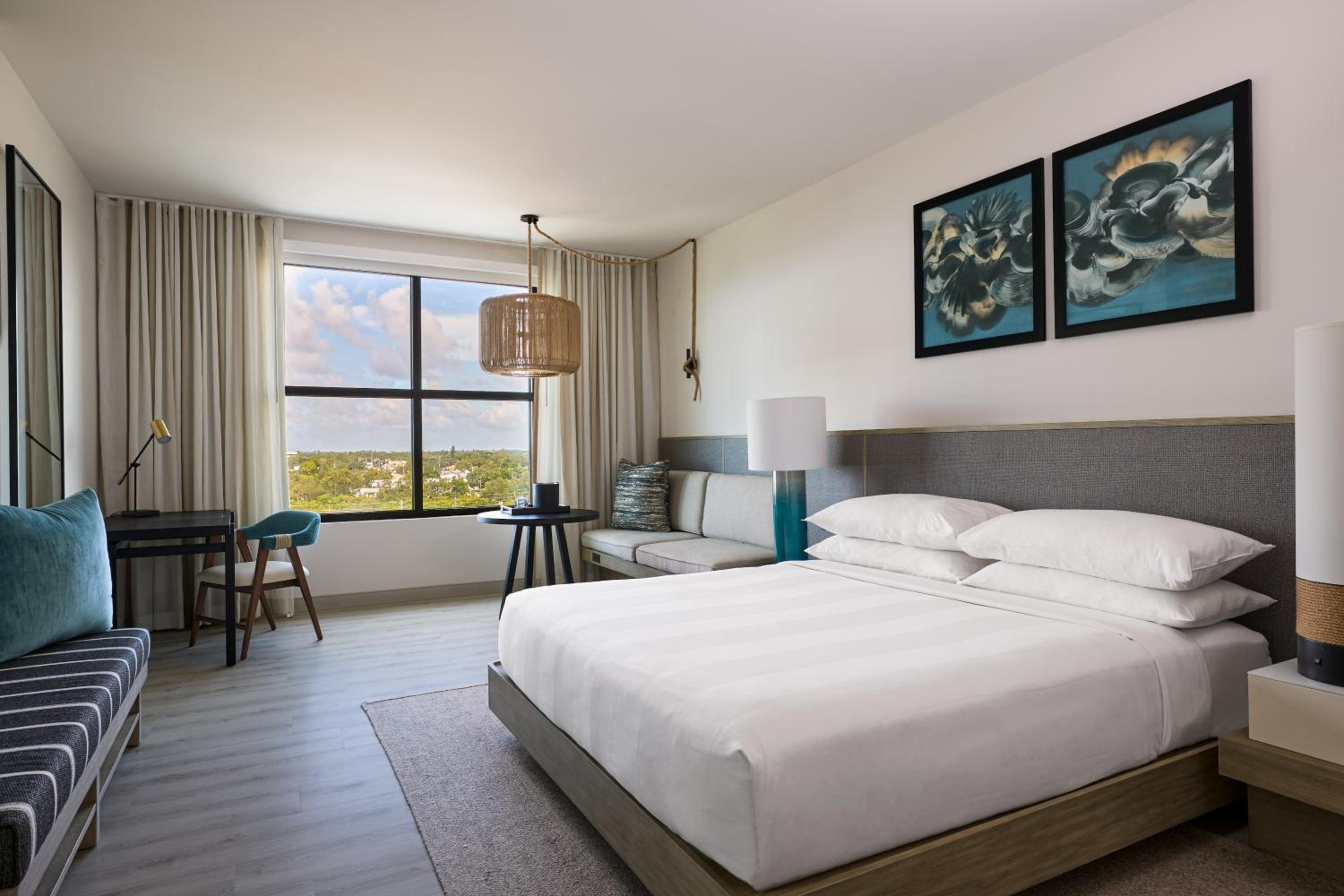 Standard King Room