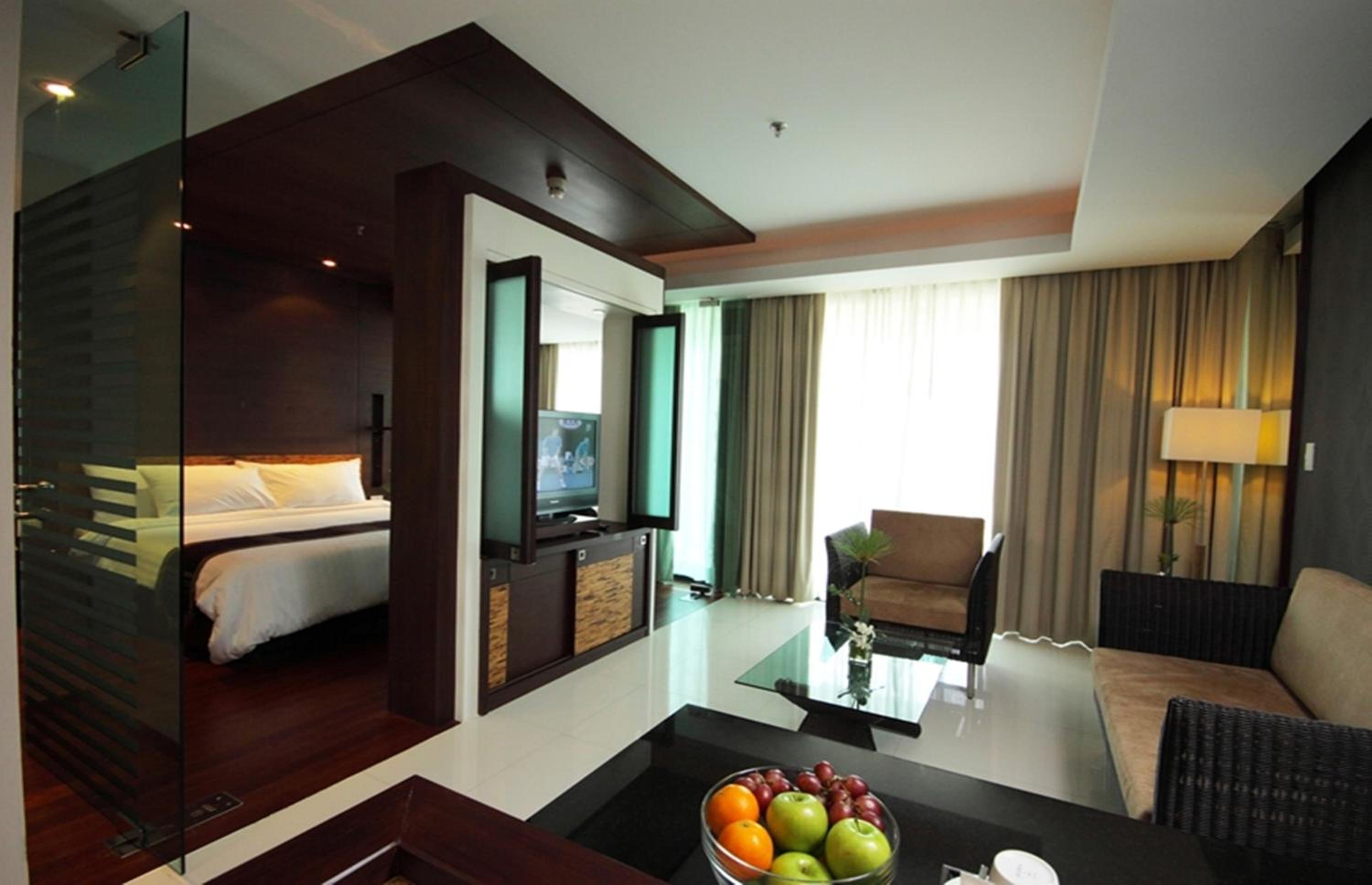Mini Suite - Photo 1