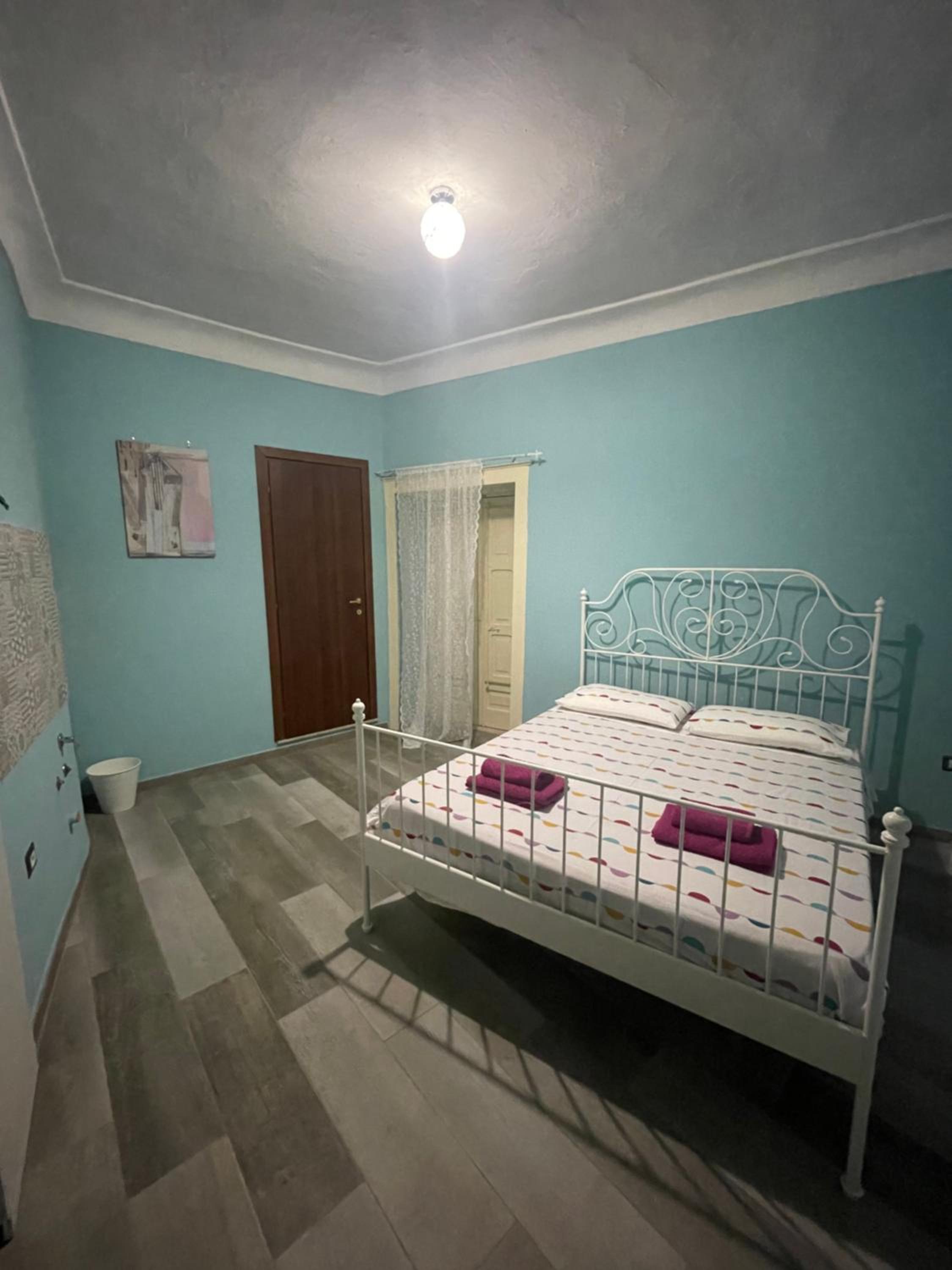 Large Double Room photo 2