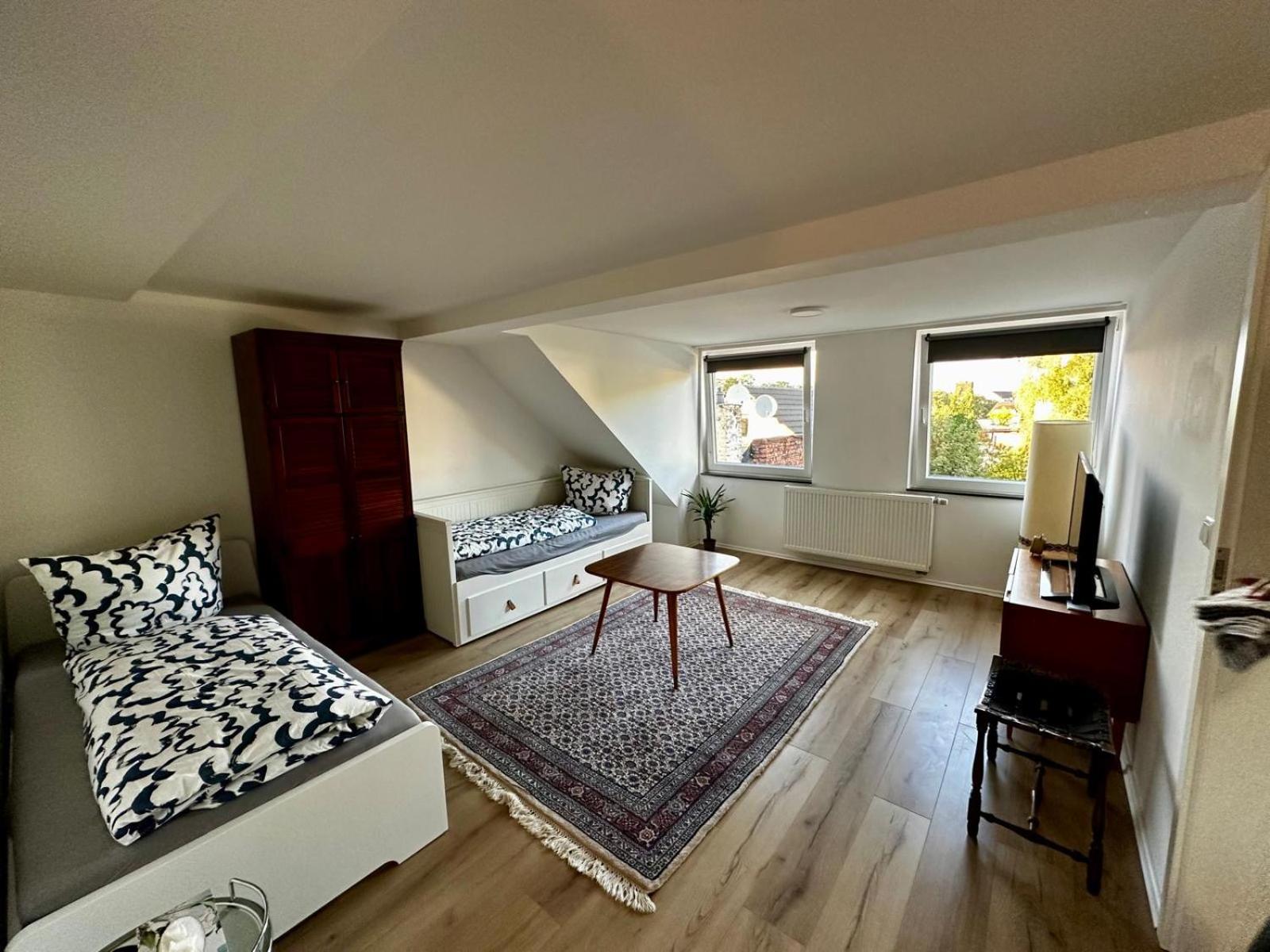 Apartment photo 1