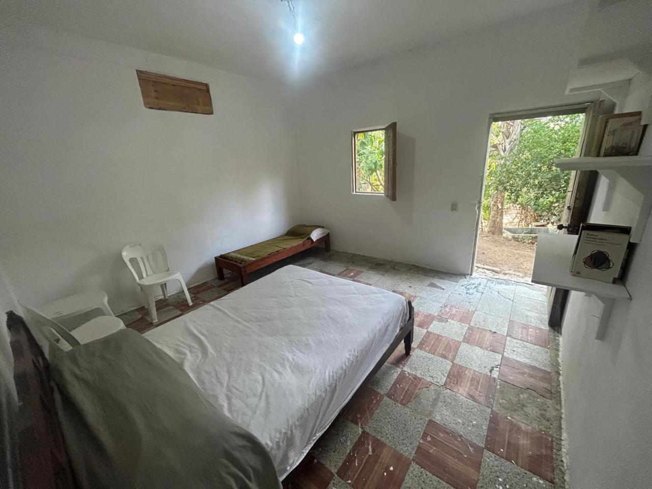 Economy Quadruple Room with Shared Bathroom photo 1