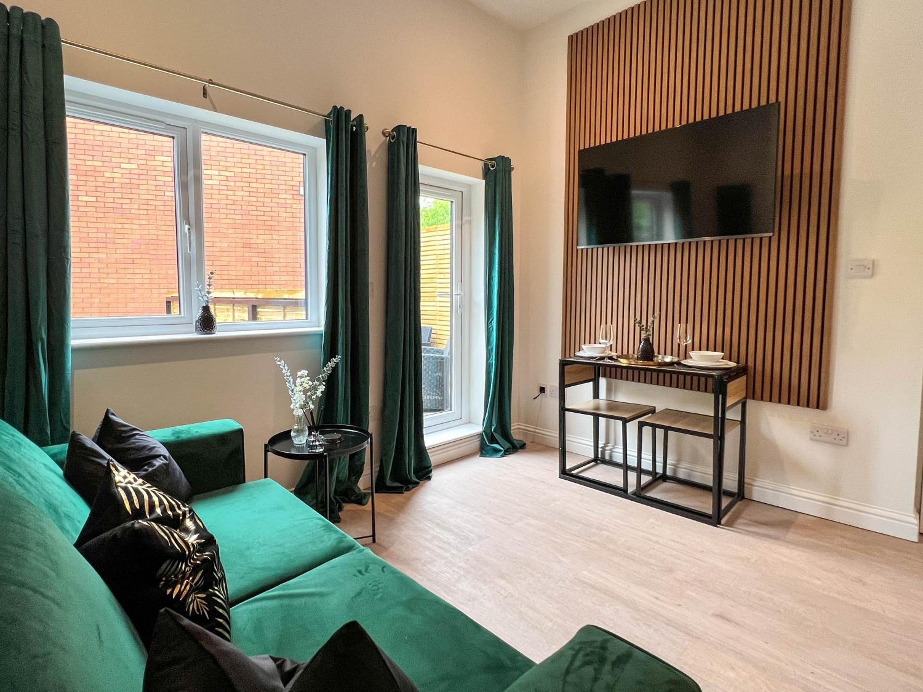 Superior One-Bedroom Apartment with Balcony photo 3