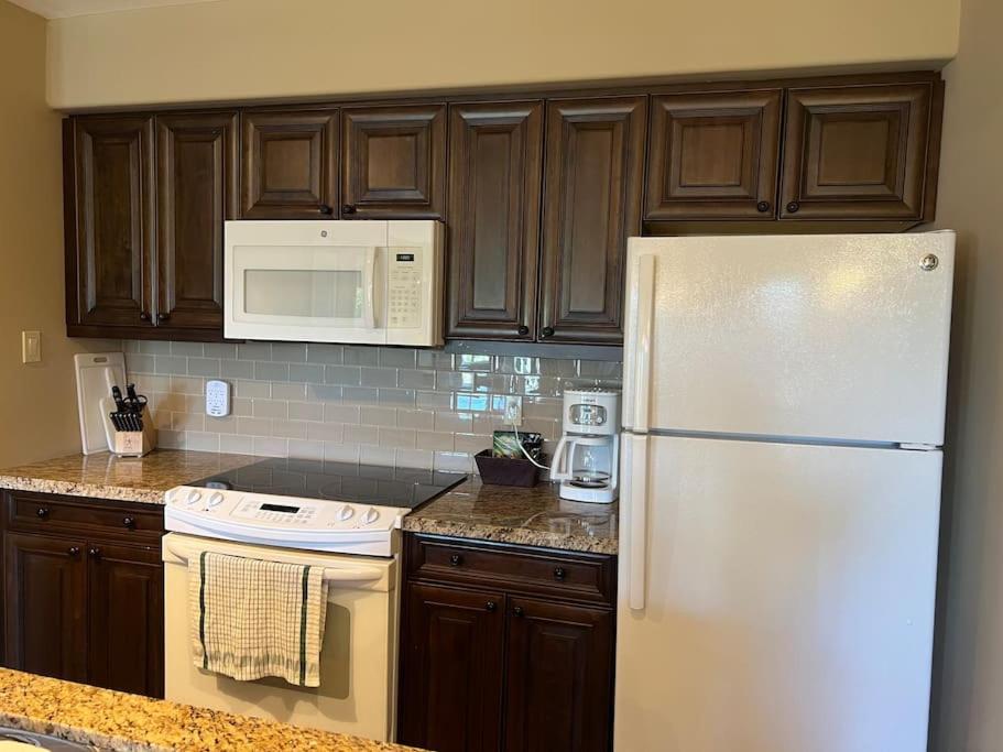 One-Bedroom Apartment With Balcony photo 3