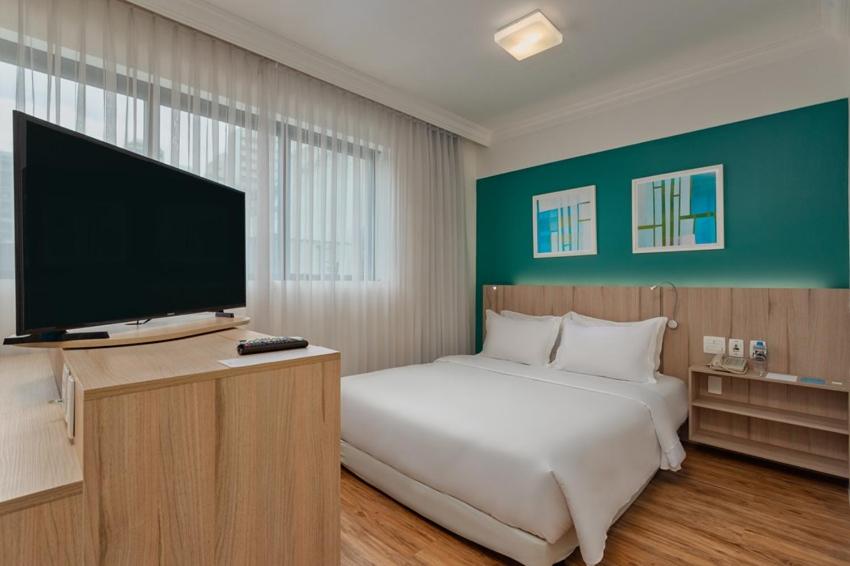Handicapped Suite thumbnail 5